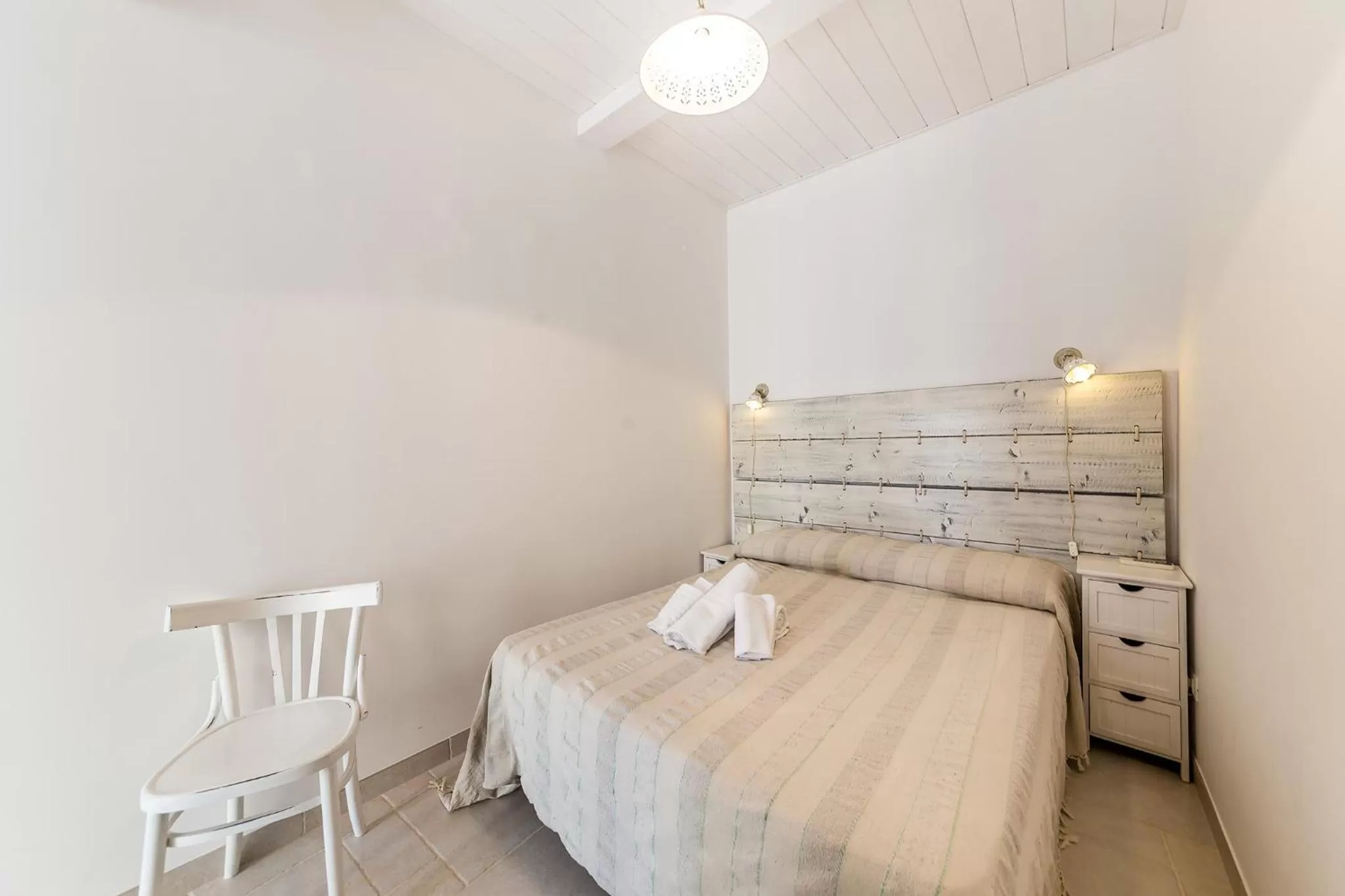 Bedroom, Bed in Dei Serafini