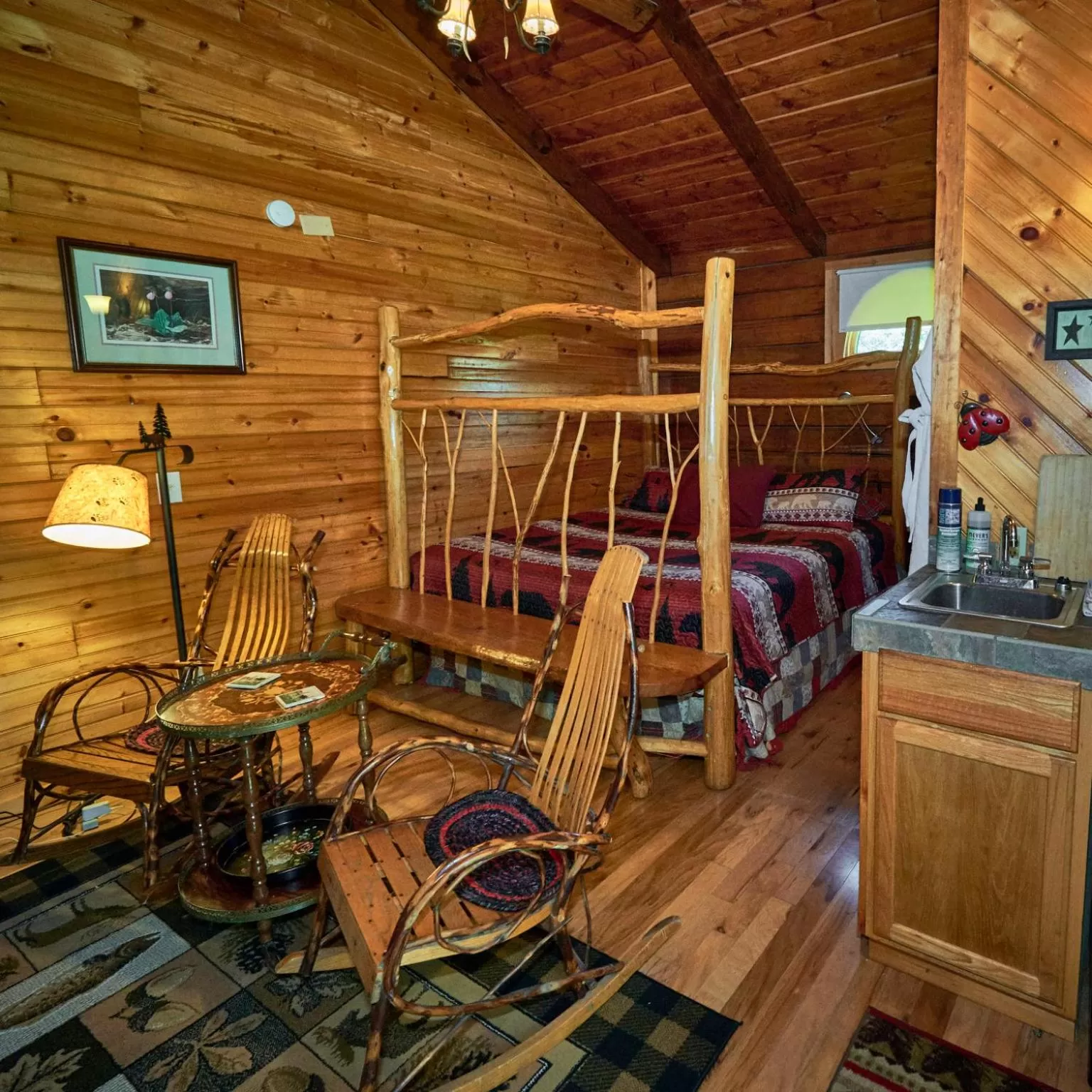 Restaurant/Places to Eat in Creekwalk Inn Bed and Breakfast with Cabins