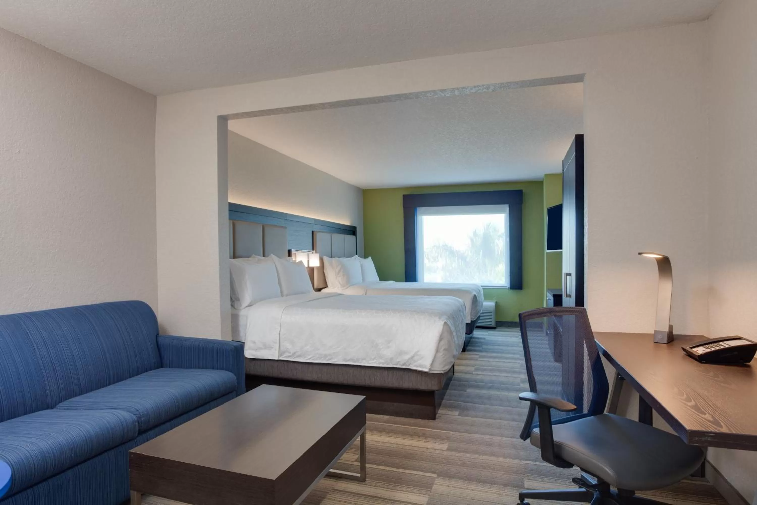Photo of the whole room, Bed in Holiday Inn Express Hotel & Suites Fort Lauderdale Airport/Cruise Port by IHG