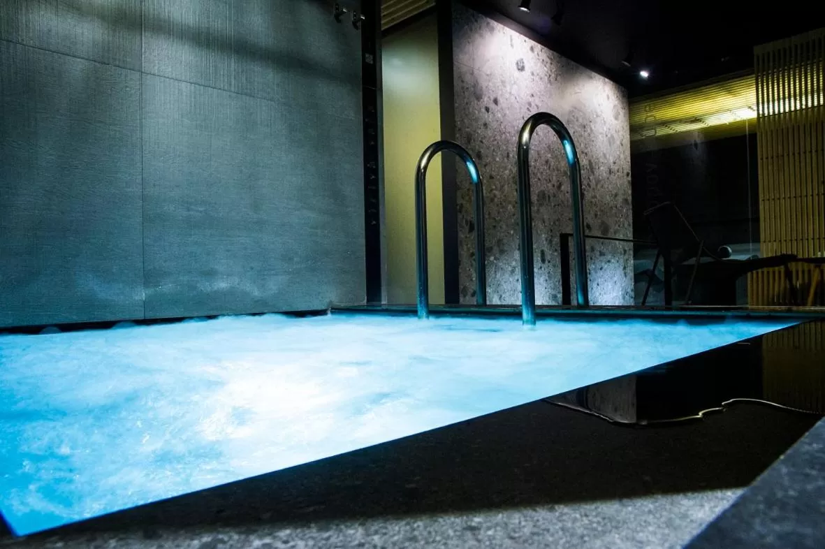 Hot Tub in Hotel Karpatia