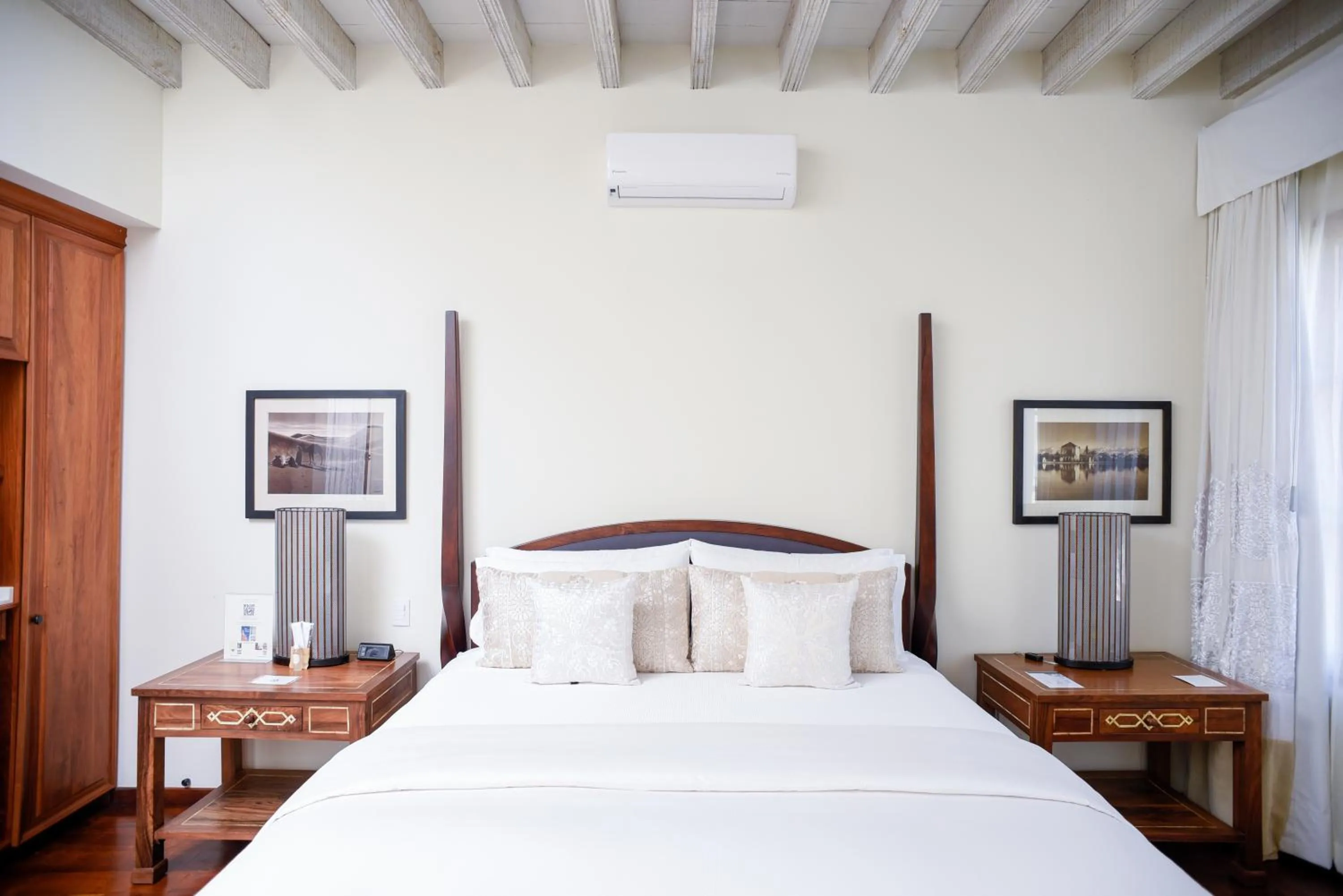 Bed in Hotel Casa Blanca 7