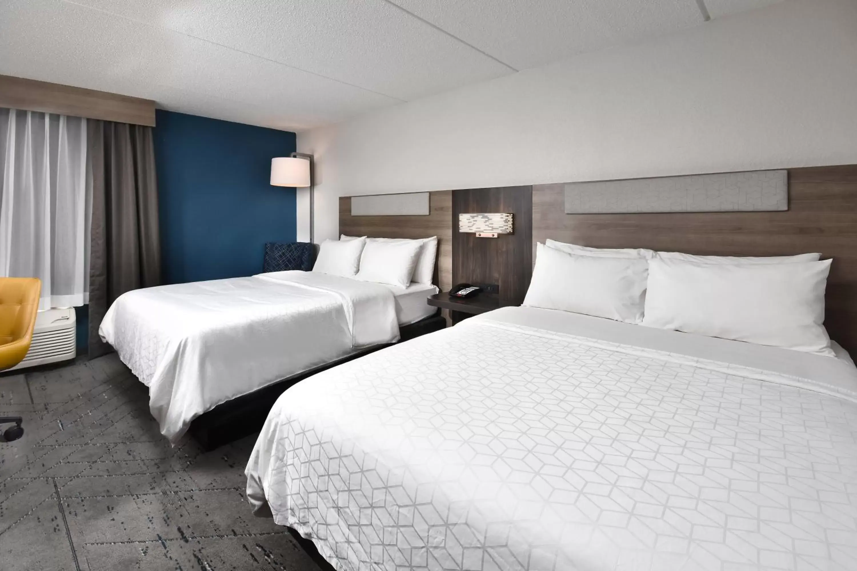 Standard Room with Two Queen Beds in Holiday Inn Express Richmond I-64 Short Pump Area by IHG Standard Room with Two Queen Beds in Holiday Inn Express Richmond I-64 Short Pump Area by IHG