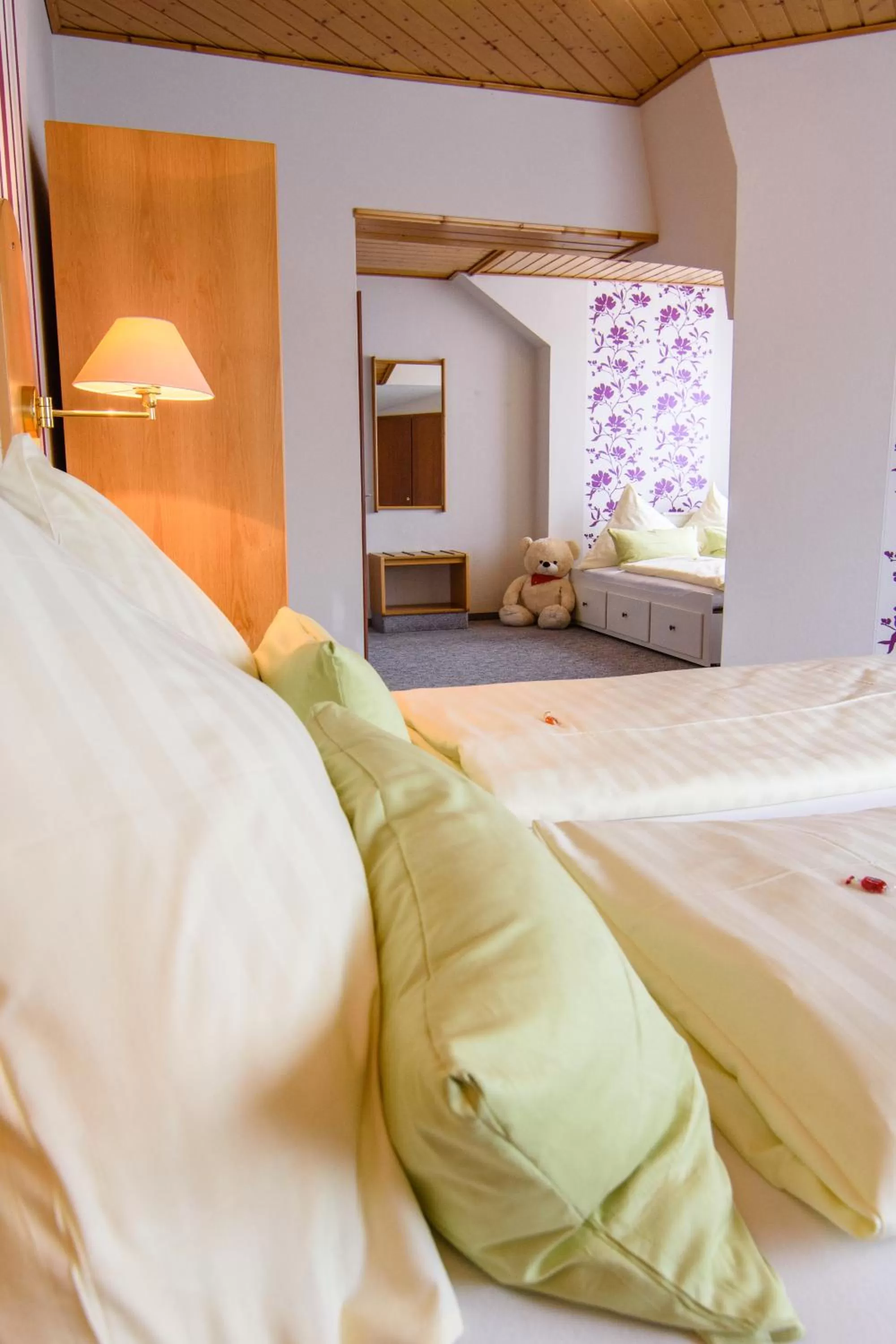 Bed in Landhotel Henkenhof Willingen