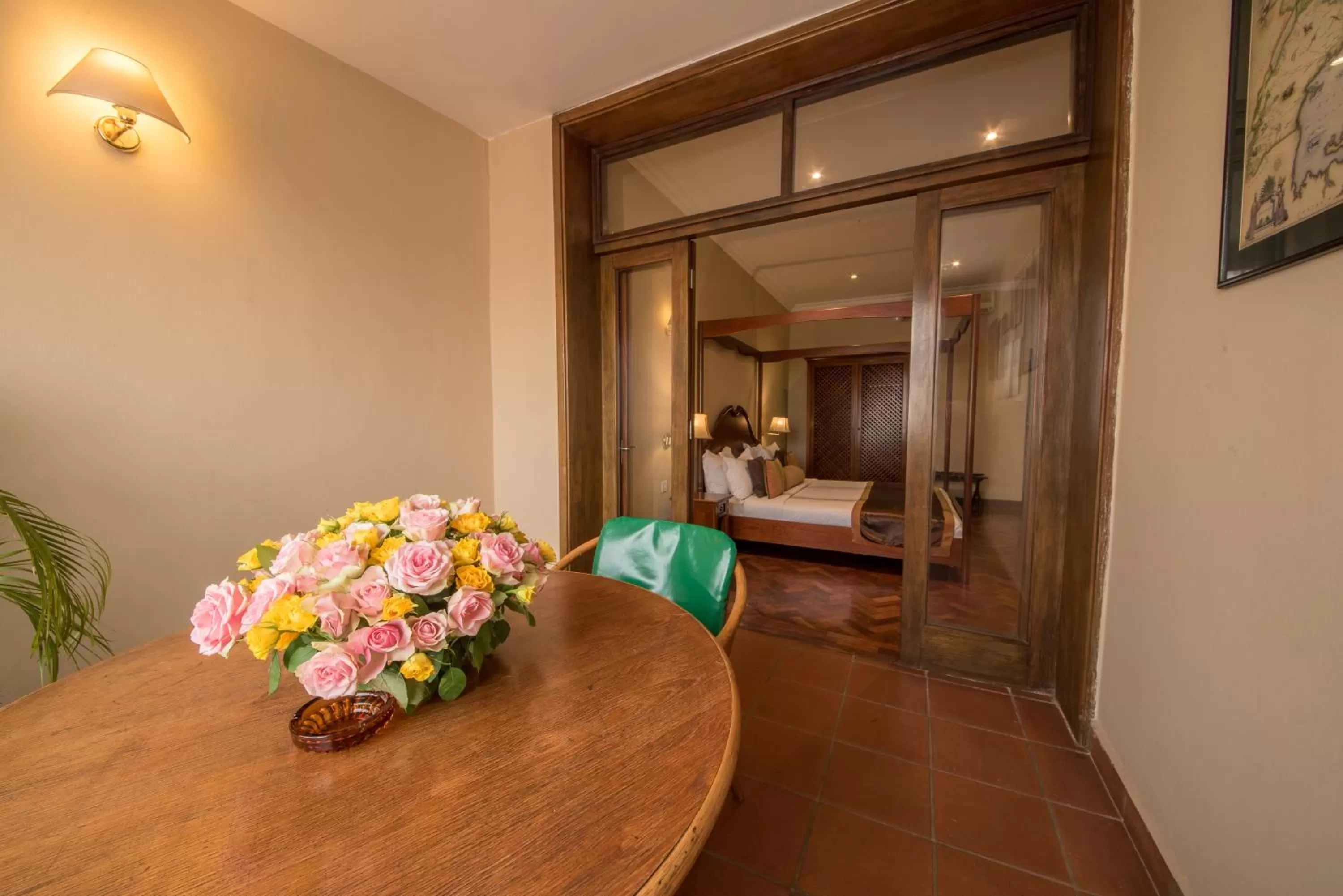 Photo of the whole room in Speke Hotel 1996 Ltd