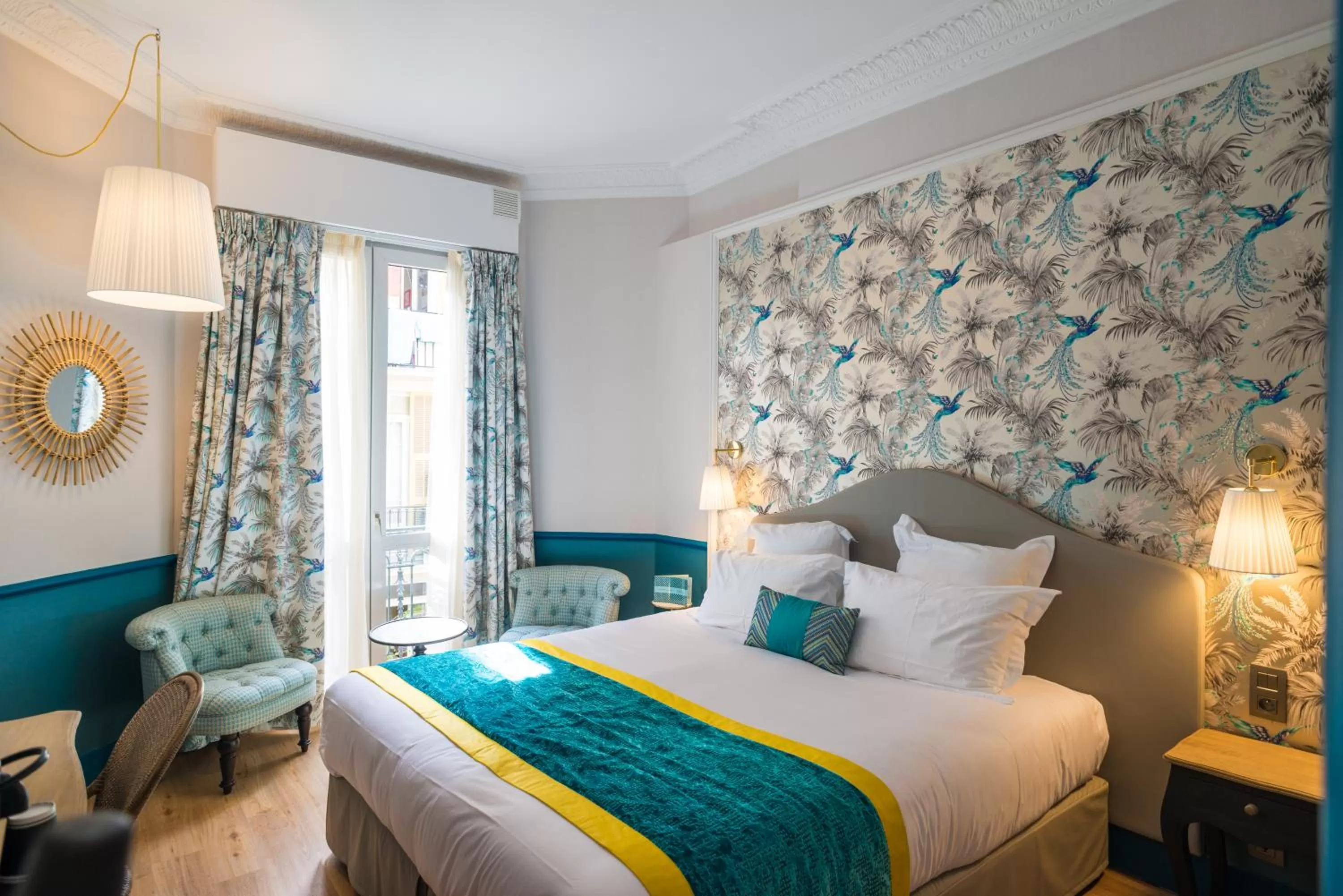 Photo of the whole room, Bed in Villa Otero by Happyculture