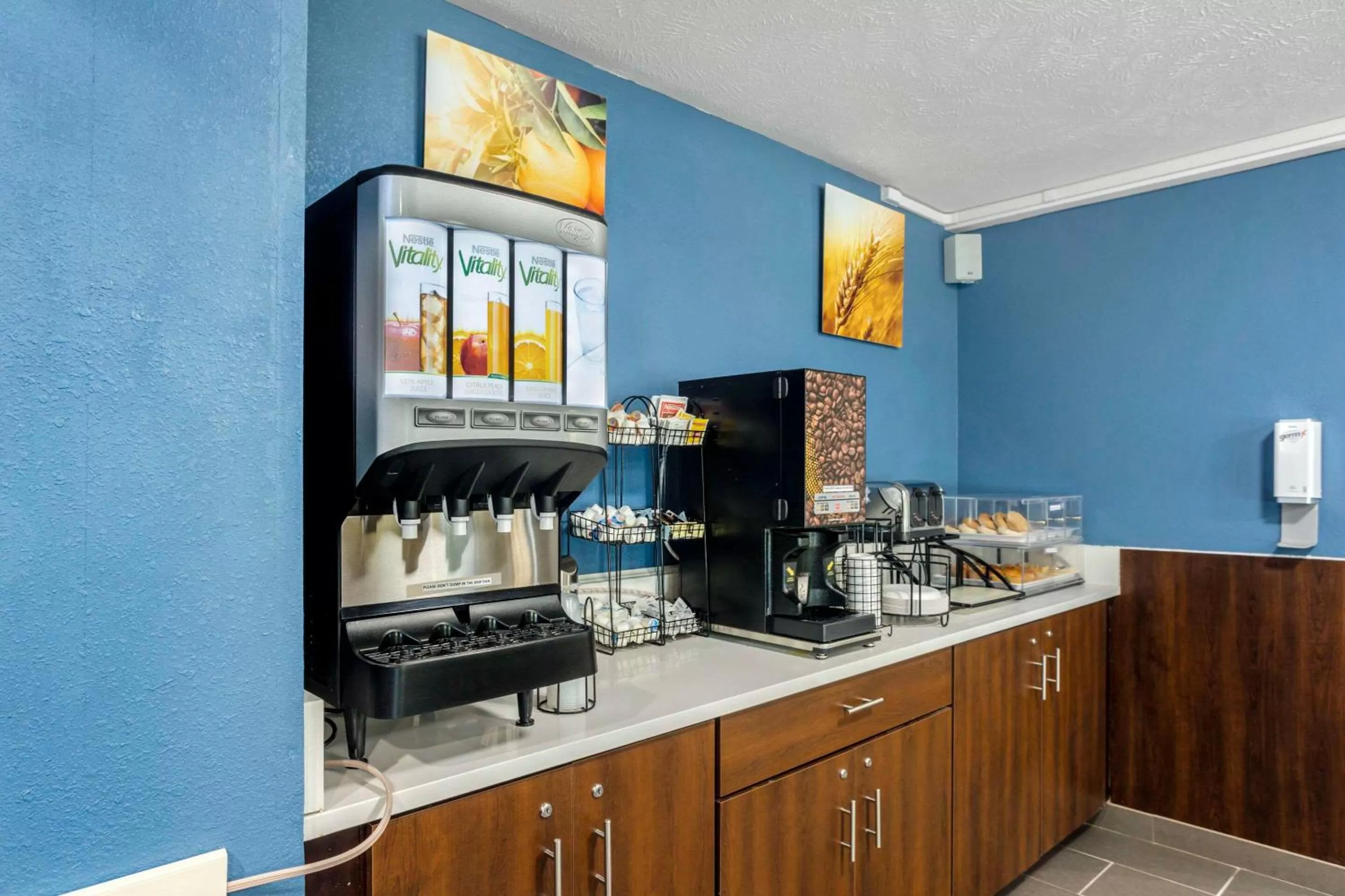 Breakfast in Comfort Inn Huntingdon