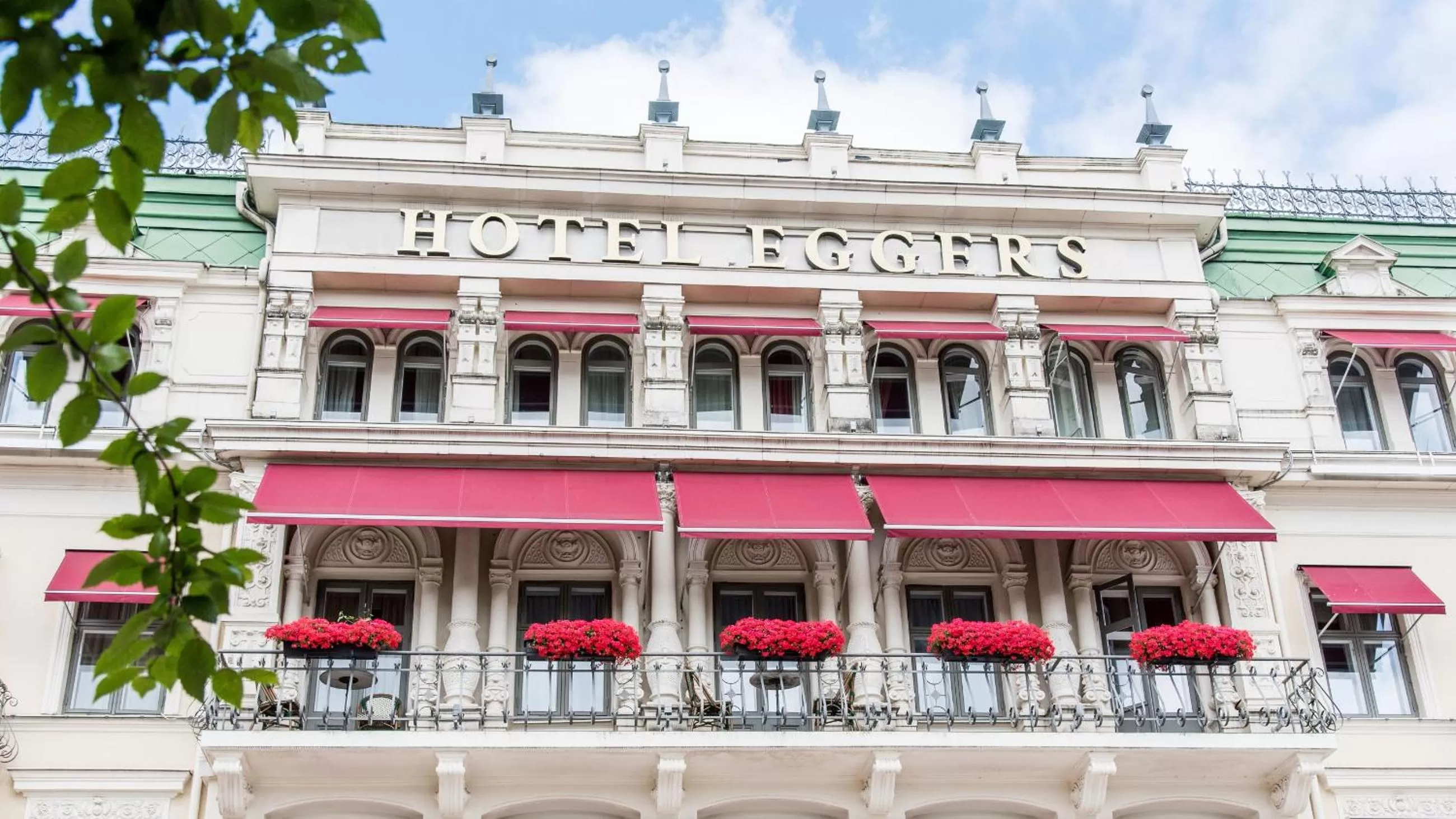 Facade/entrance in Hotel Eggers