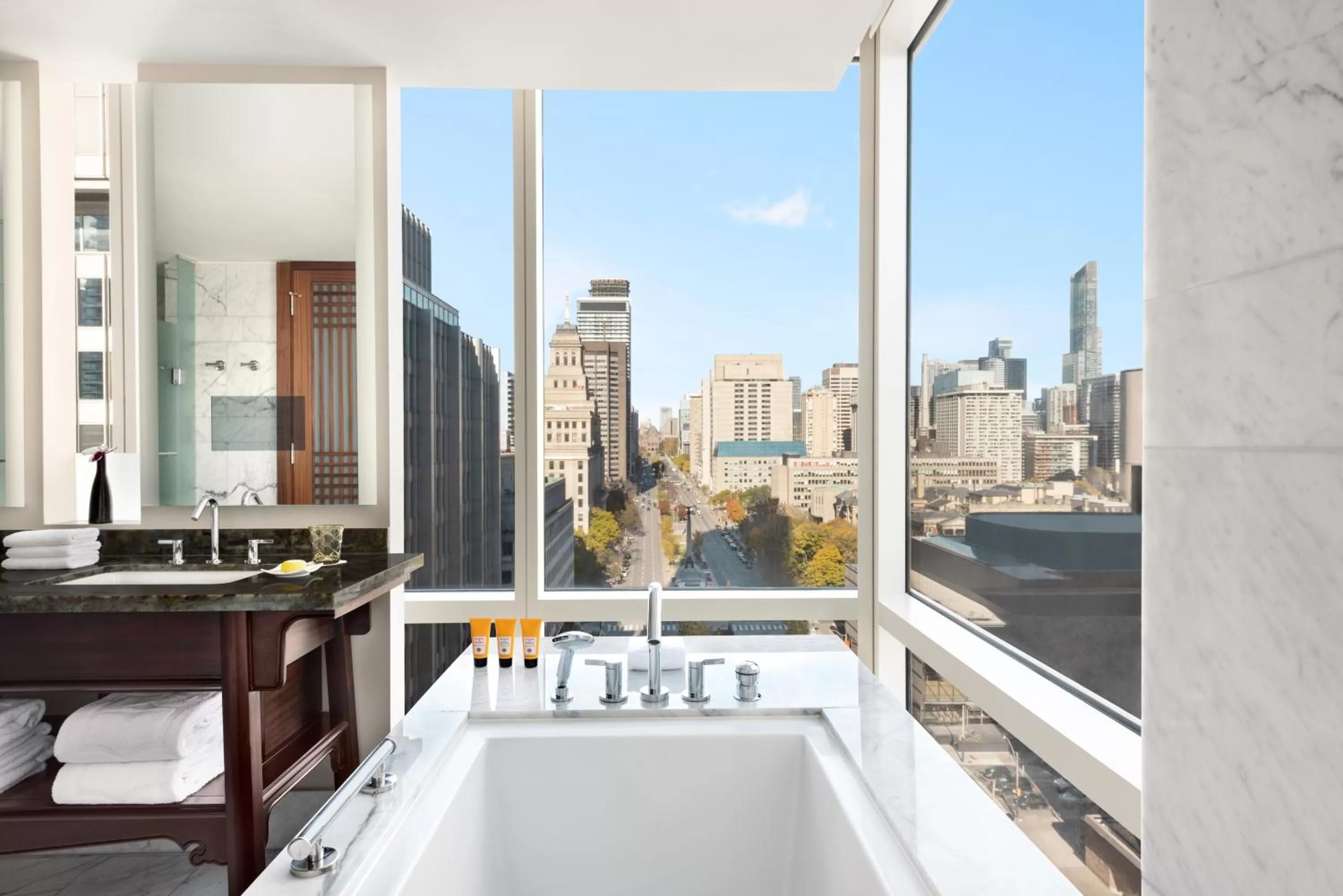 Bath in Shangri-La Toronto