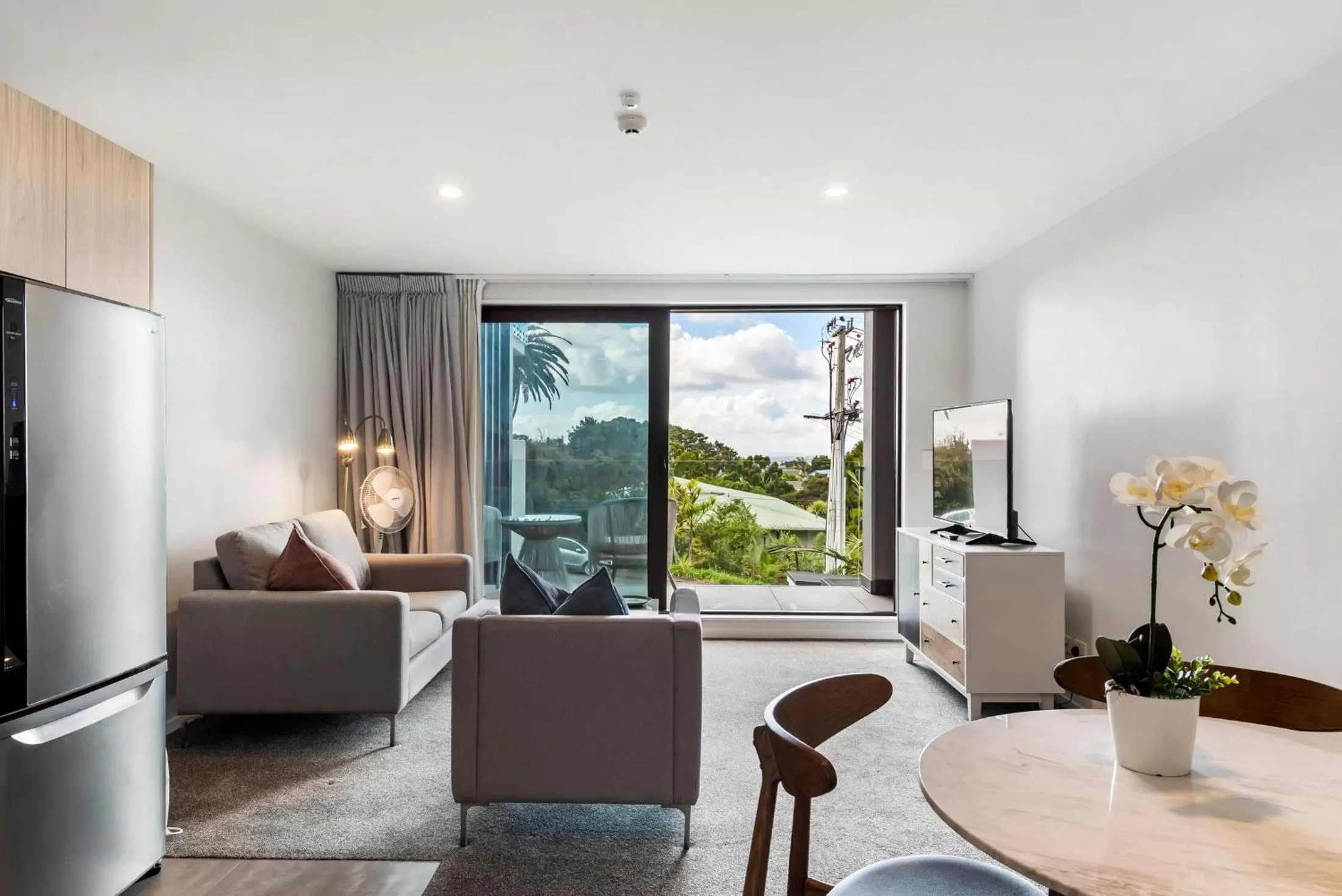 Living room in FERNZ Motel & Apartments Birkenhead