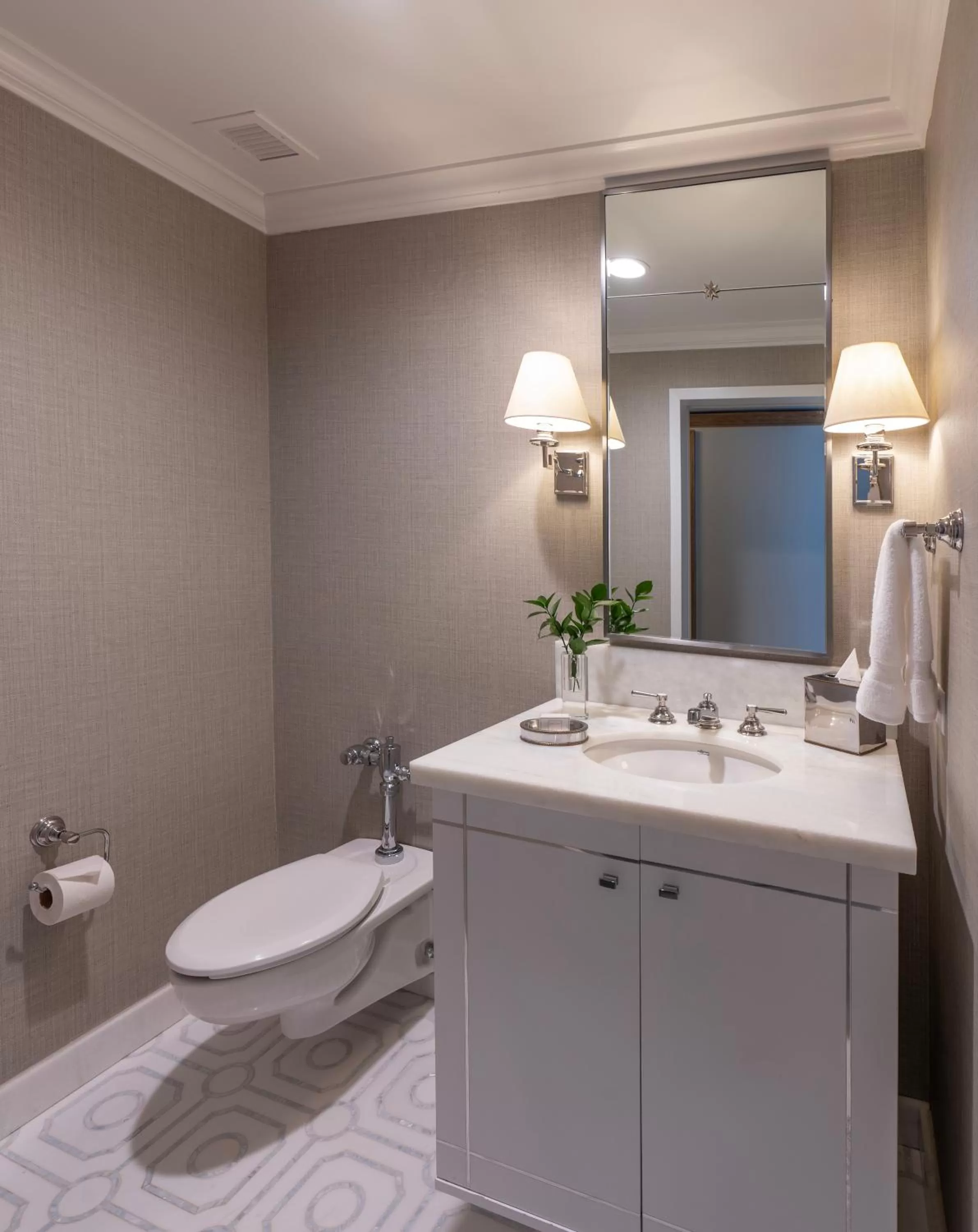 Toilet in Hotel Monteleone