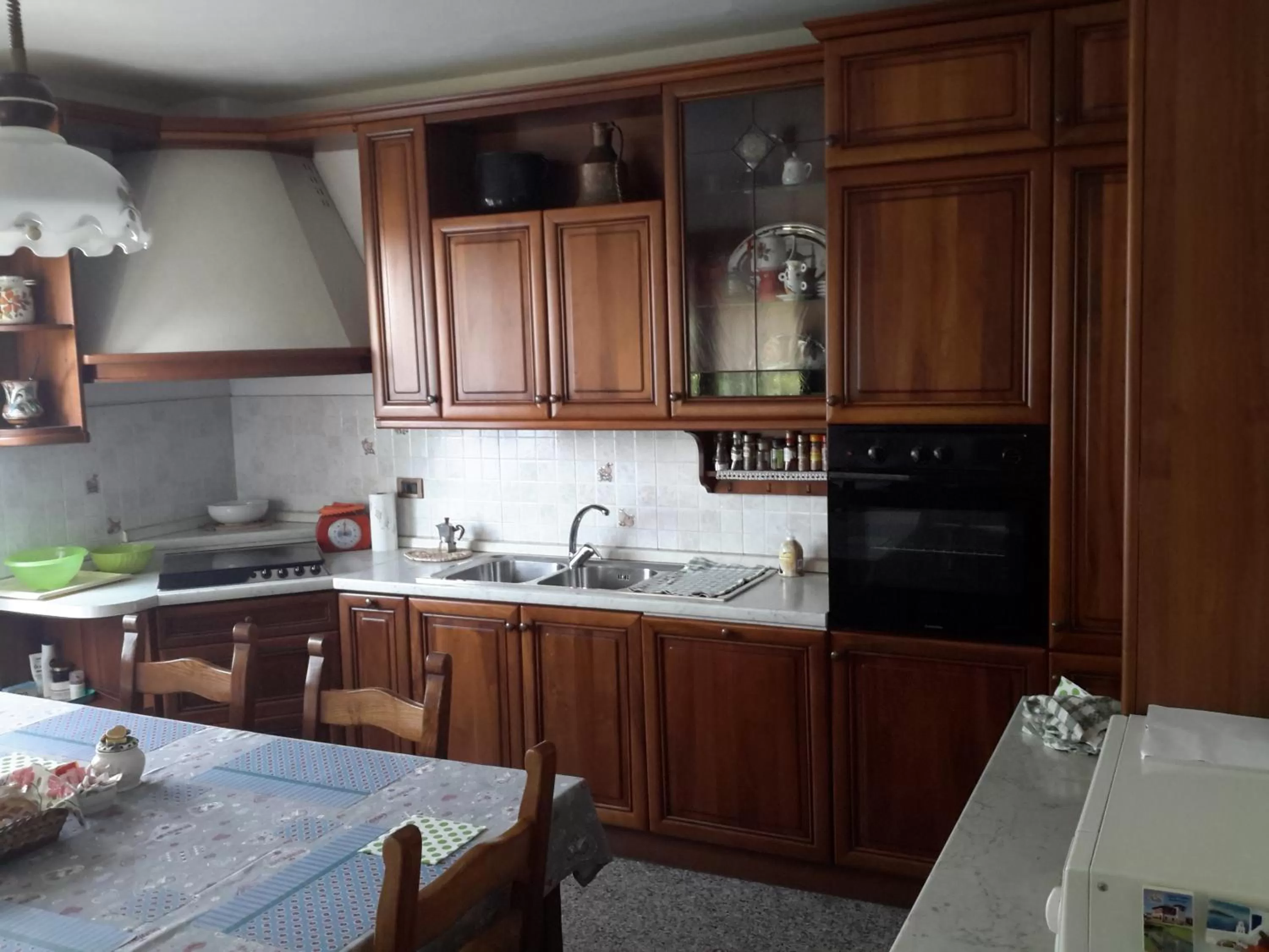 Communal kitchen, Kitchen/Kitchenette in B&B Amy&Julie