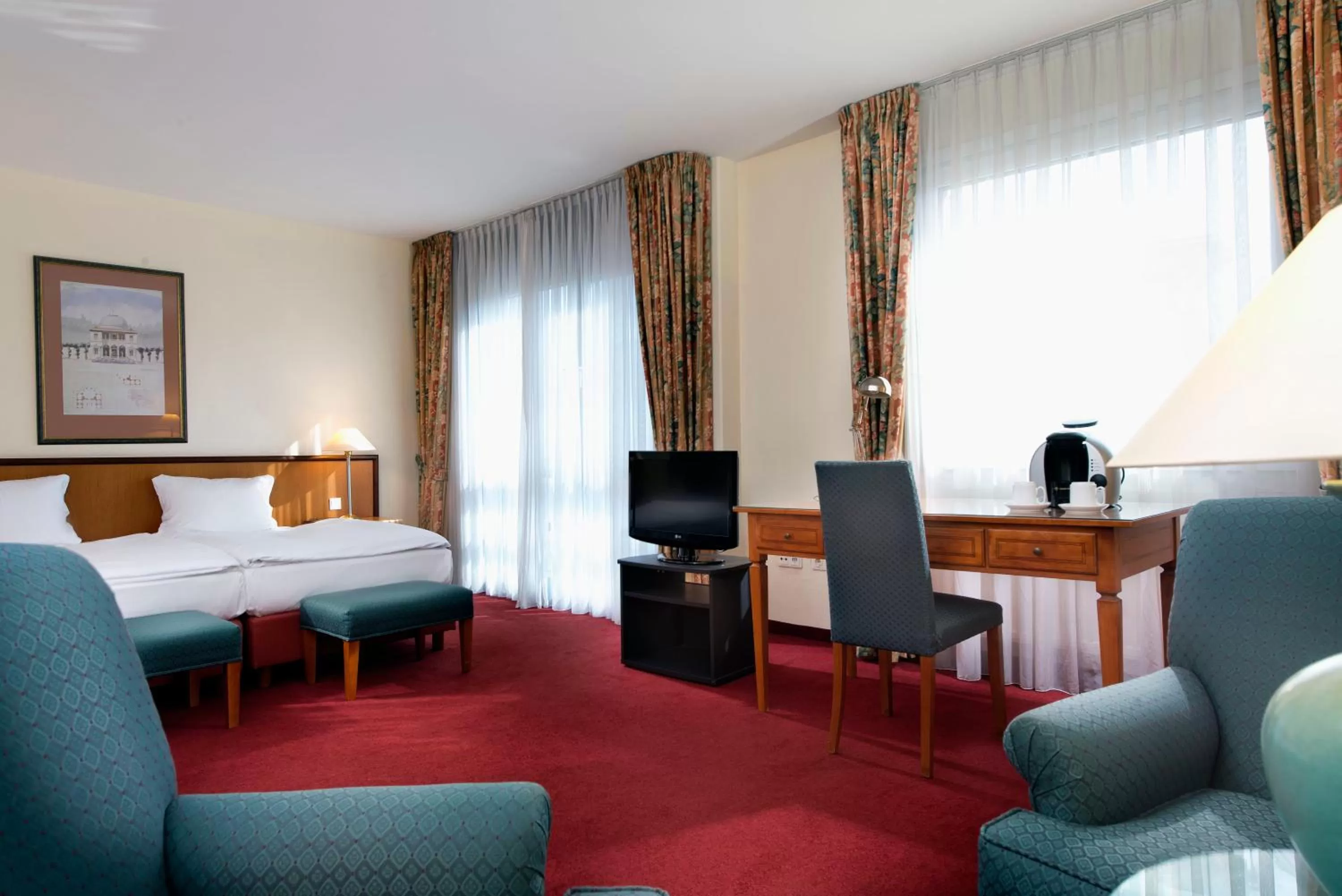 Bedroom, Bed in Wyndham Garden Hennigsdorf Berlin