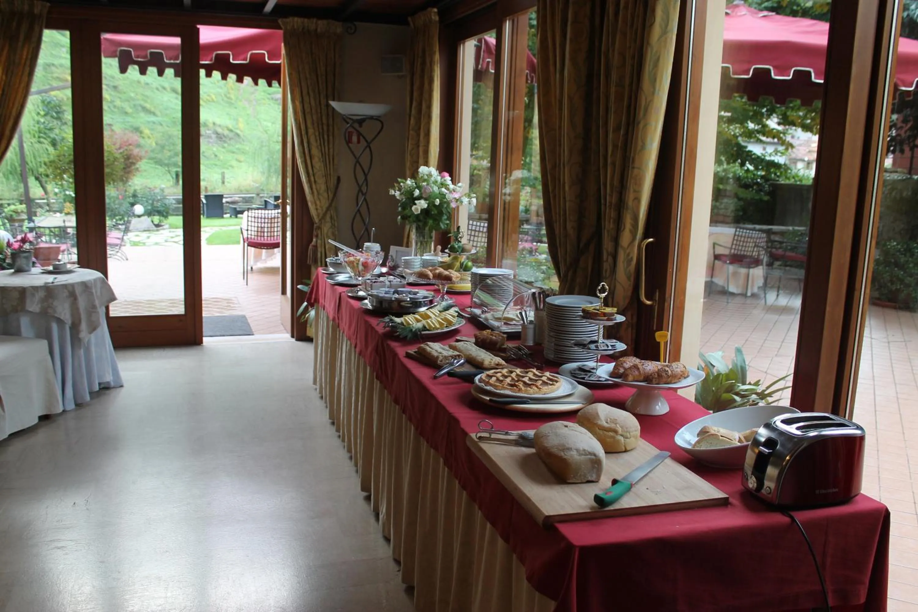 Hotel Calvi-Ristorante Mainor