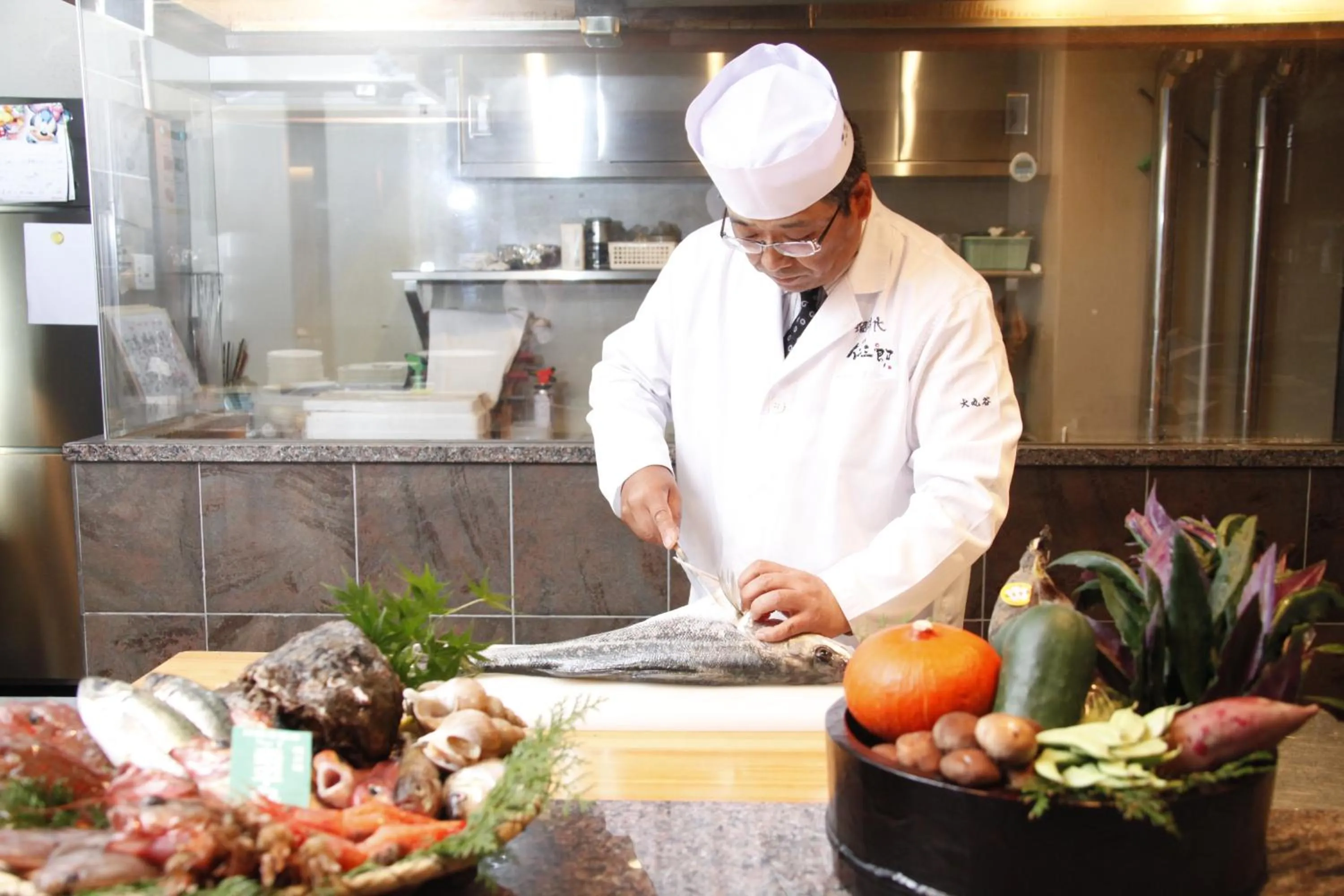 Restaurant/places to eat in Rurikoh