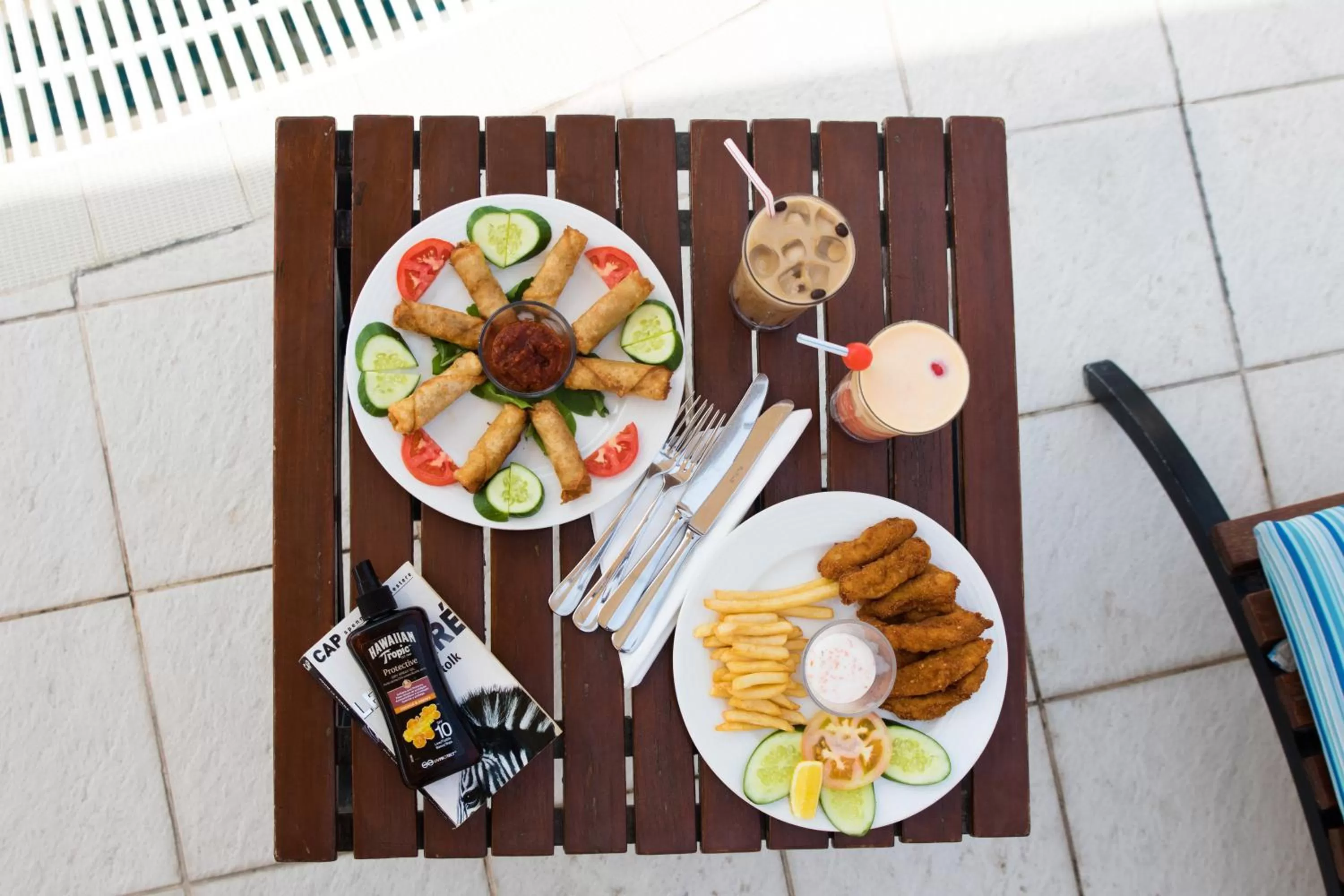 Food and drinks in Savoy Crest Hotel Apartments