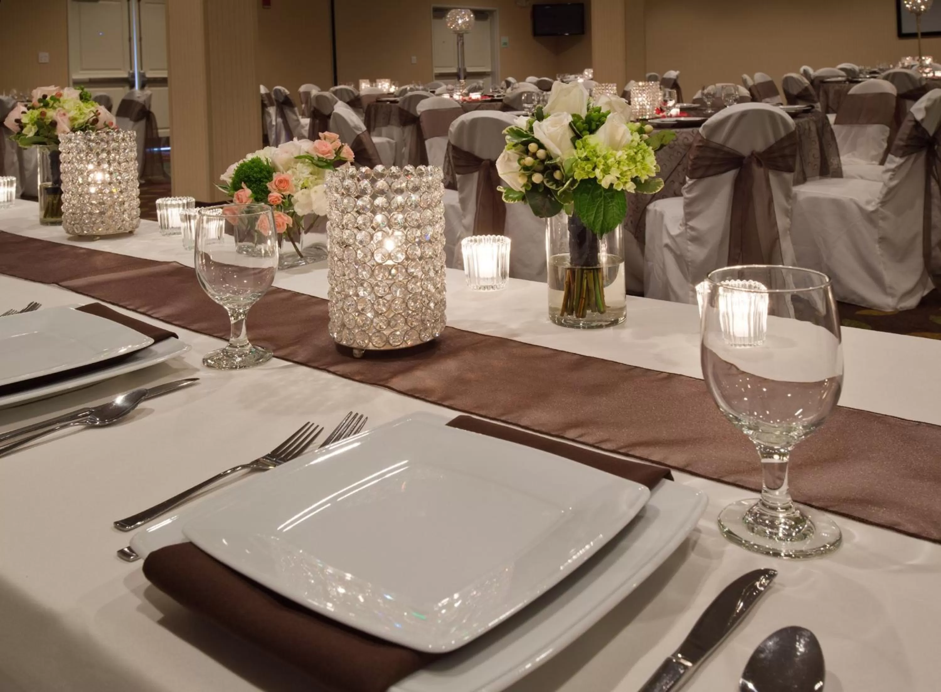 Meeting/conference room in Holiday Inn Lincoln Southwest by IHG