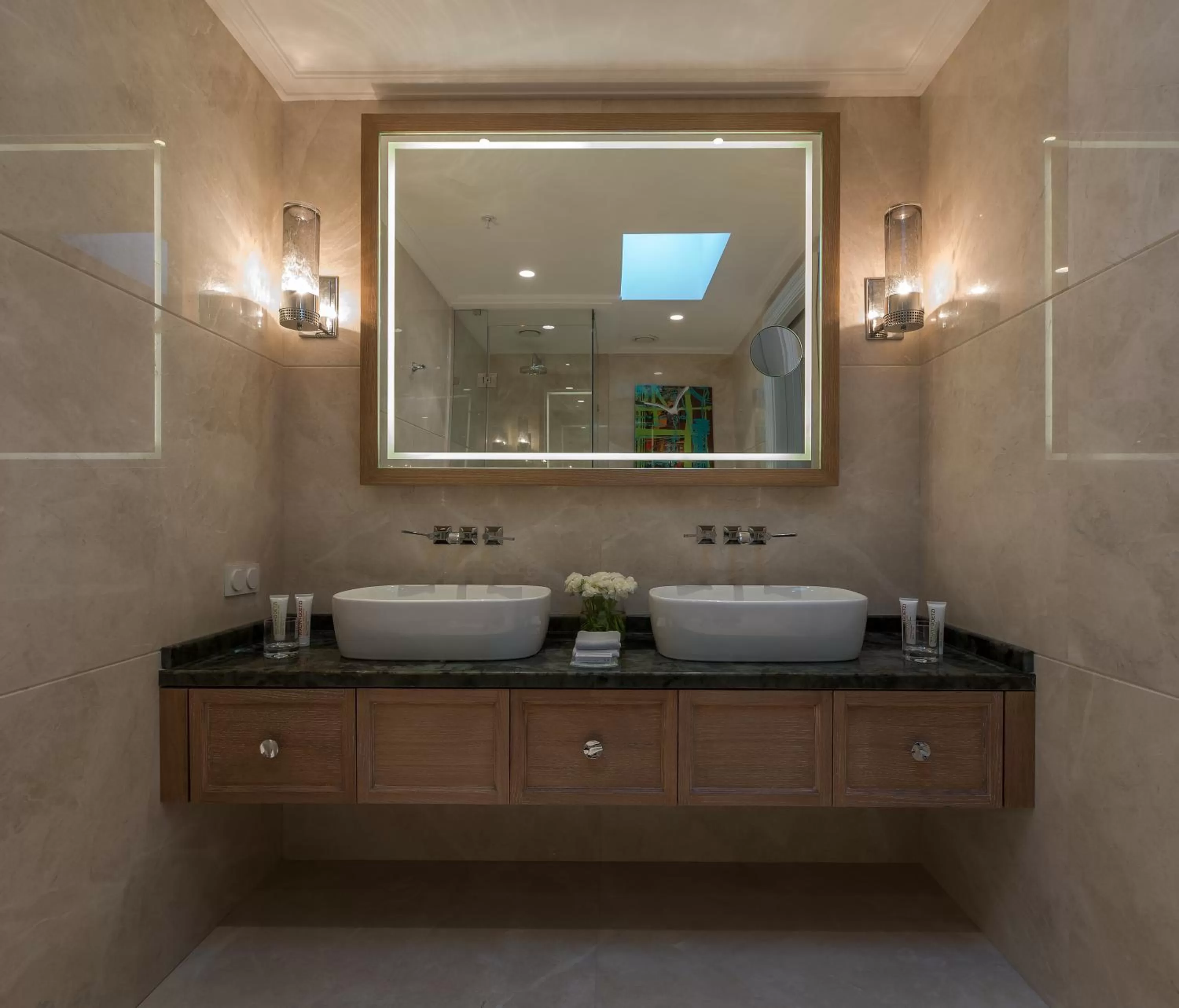 Bathroom in 10 Karakoy