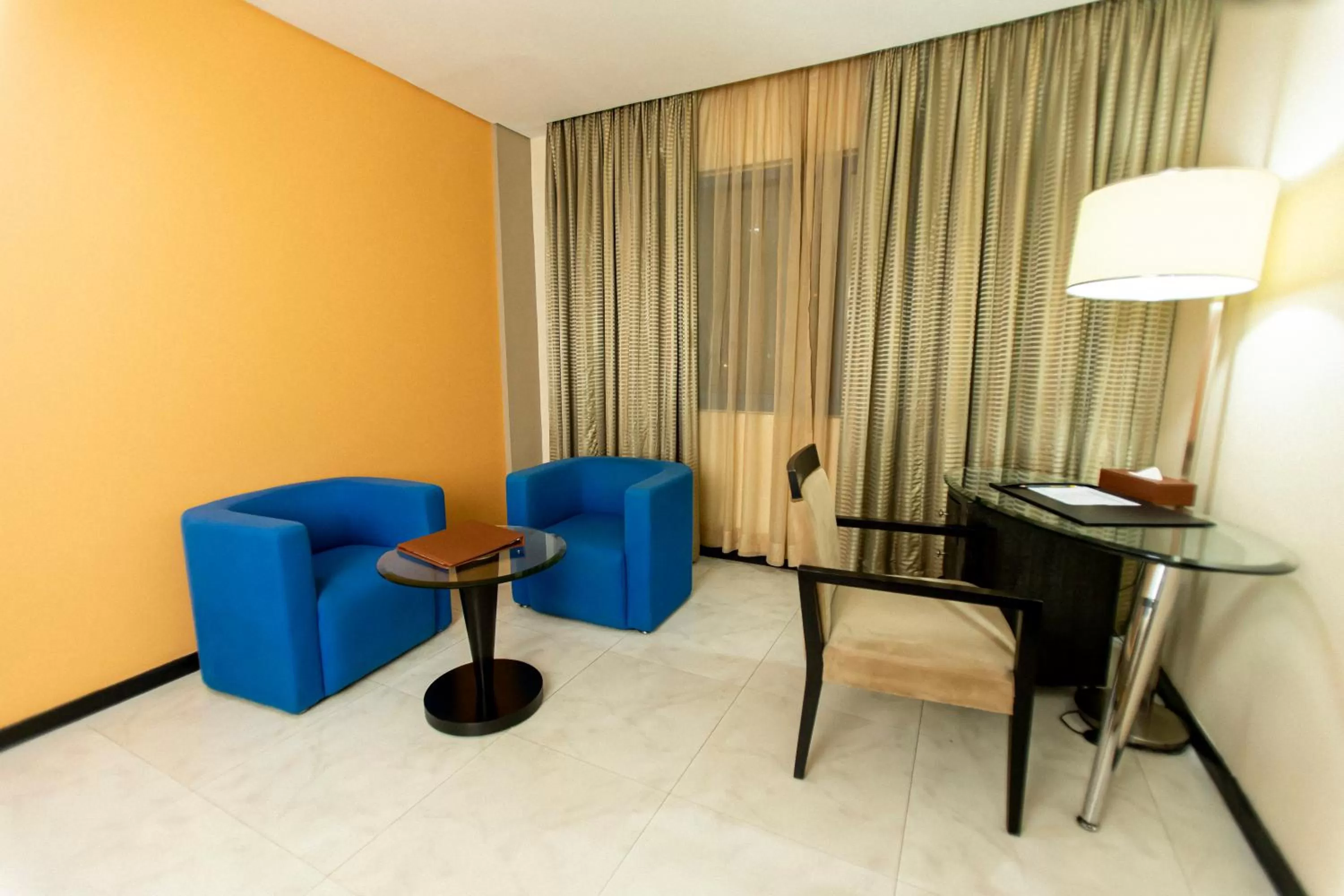 Living room in Best Western Premier Accra Airport Hotel