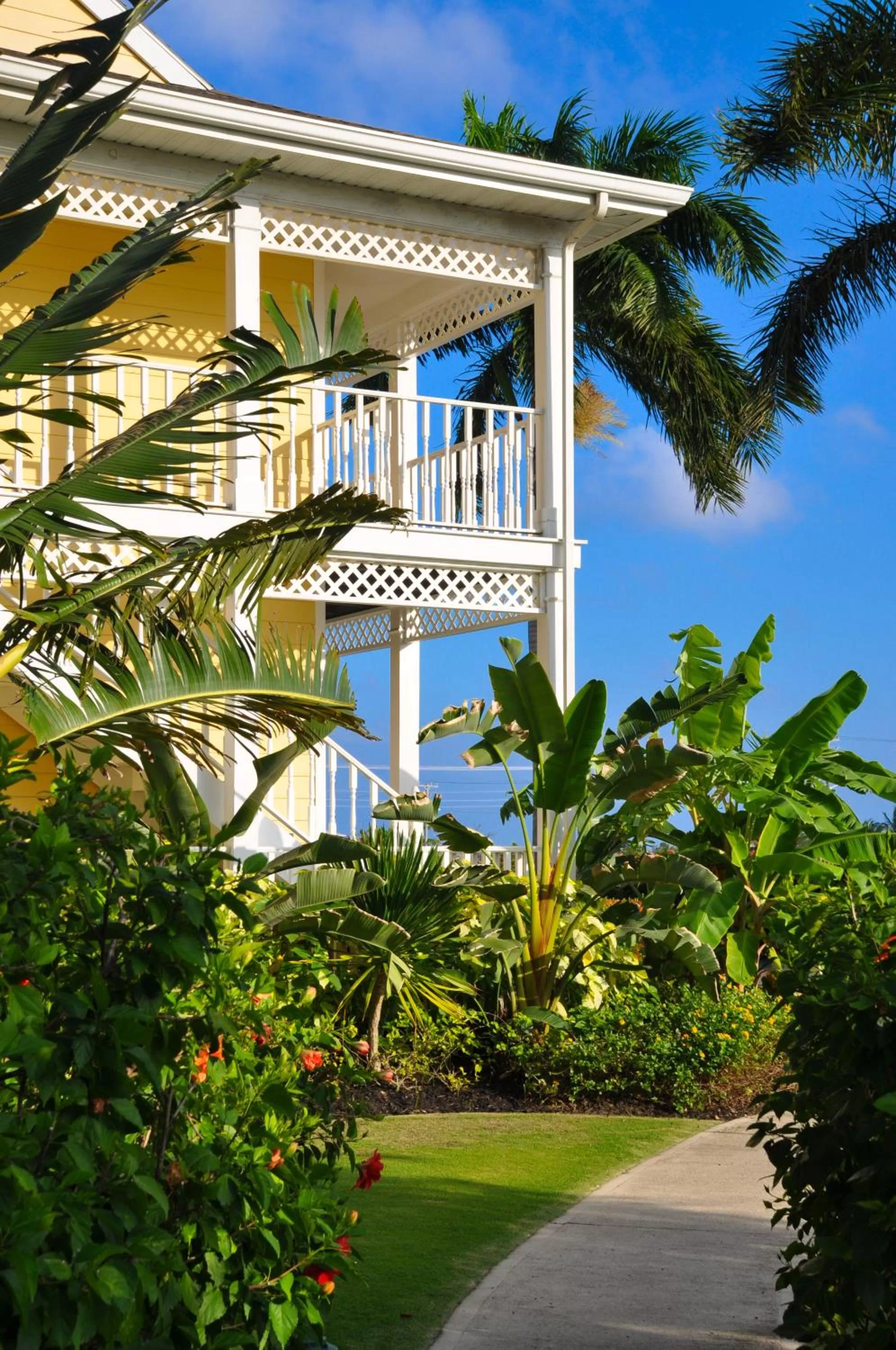 Property building in The Sunshine Hotel and Suites