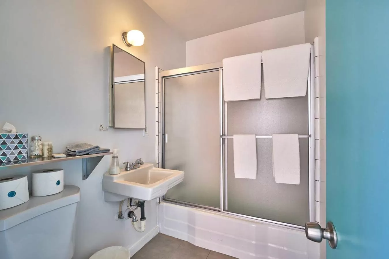 Decorative detail, Bathroom in Sagewater Hotel