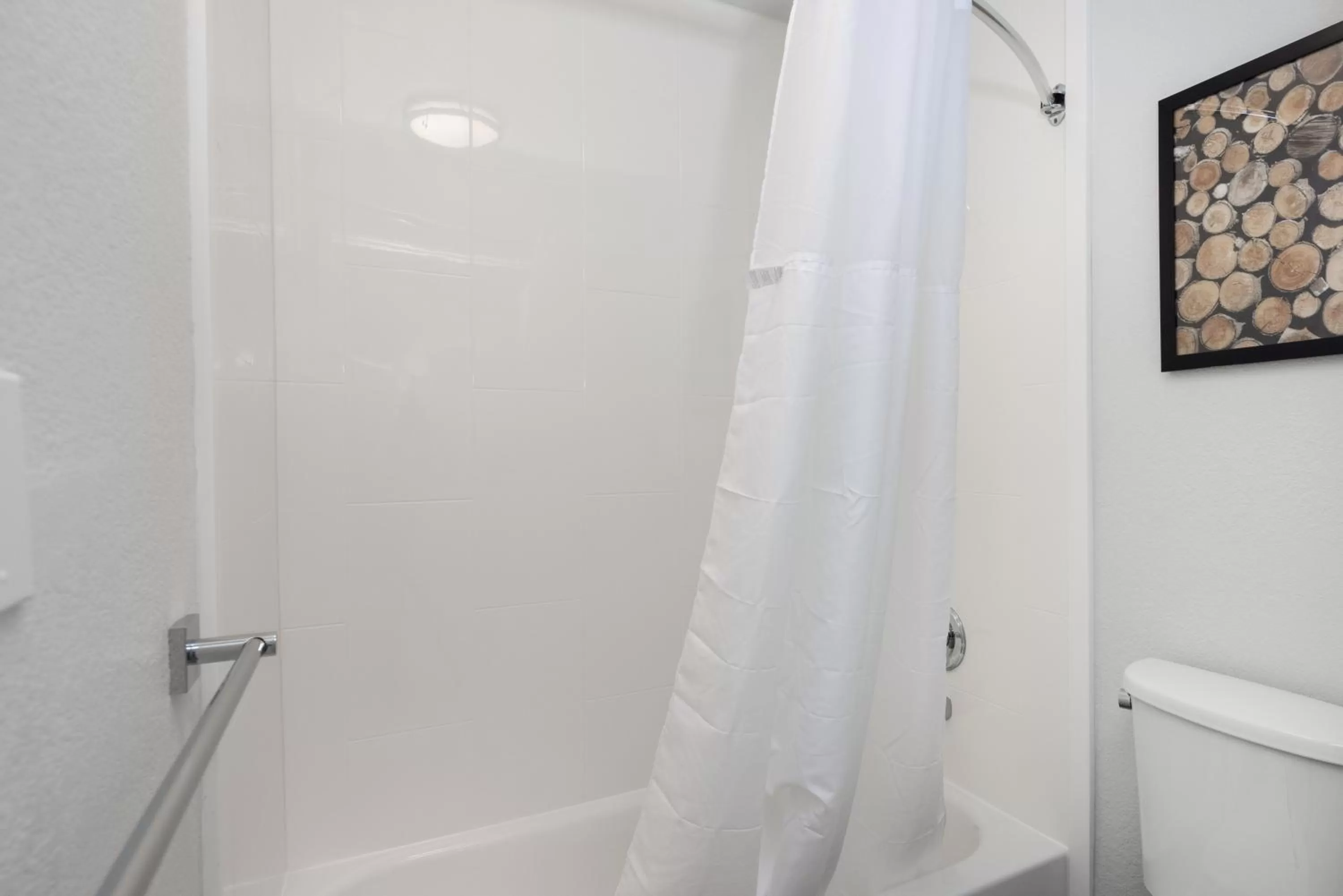 Bathroom in Comfort Inn Hayward - Oakland South