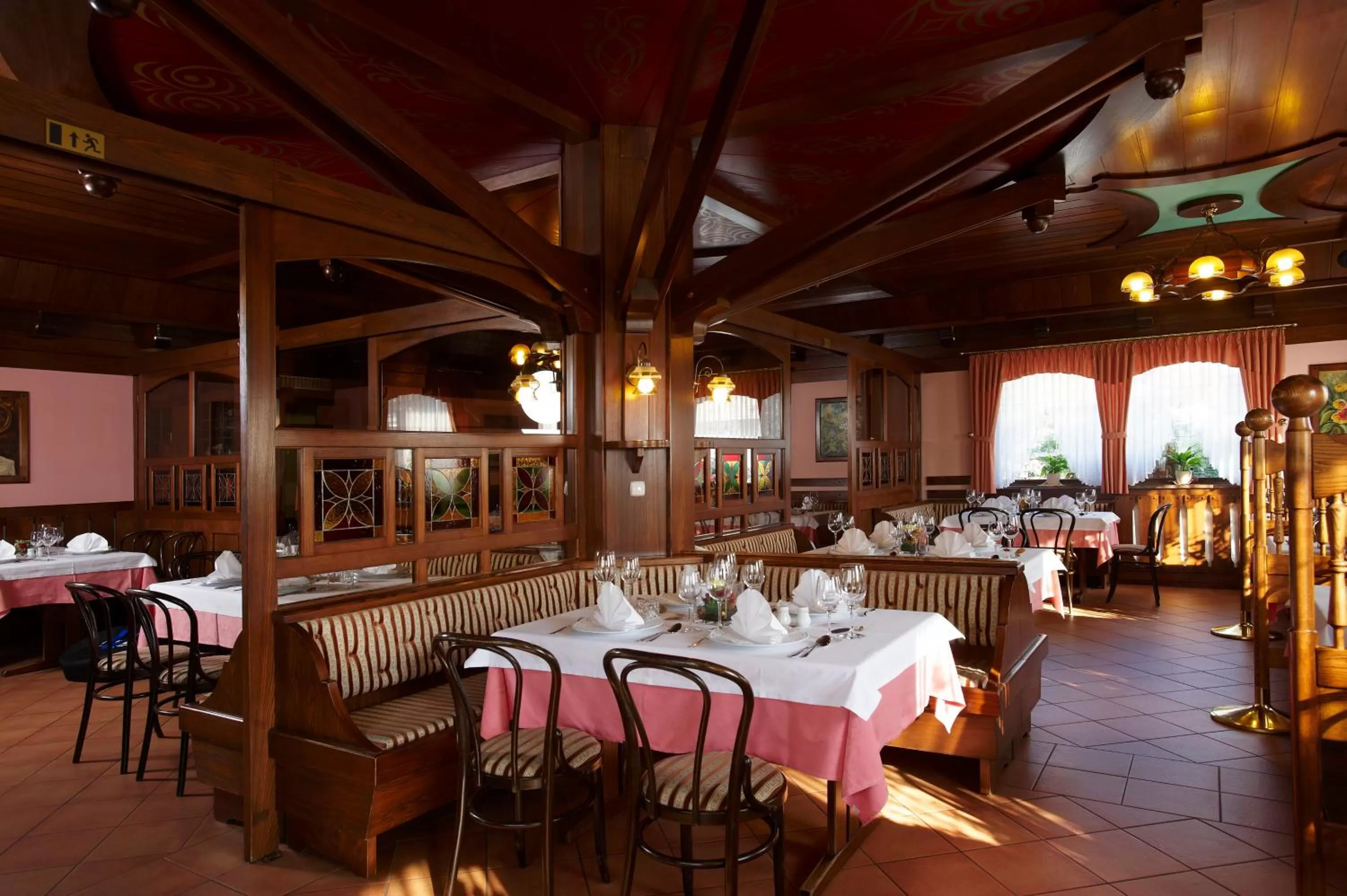 Restaurant/Places to Eat in Hiša Ančka