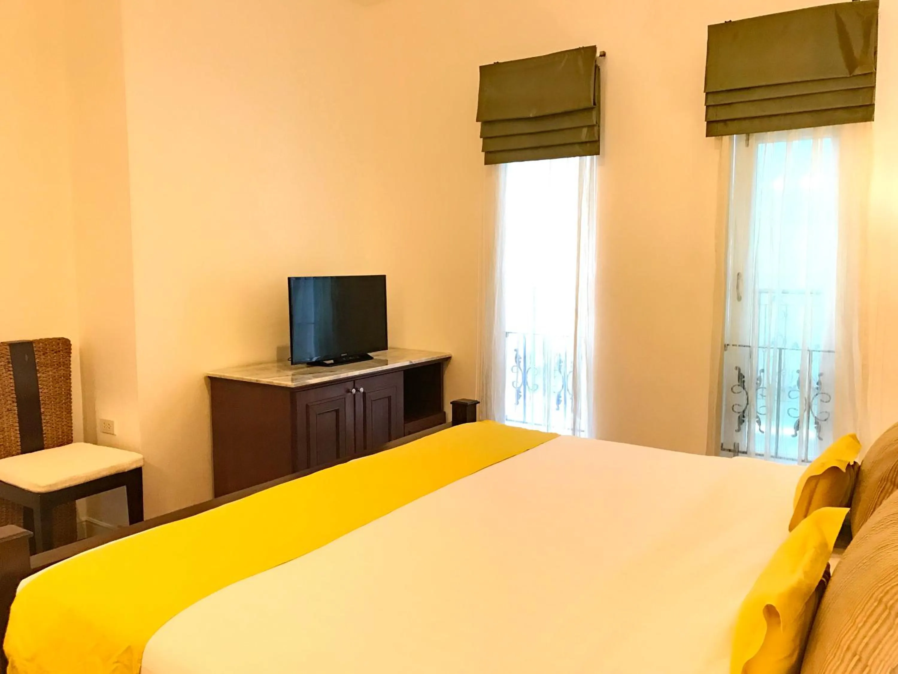 Bedroom, Bed in Casa Blanca Boutique Hotel - SHA Plus