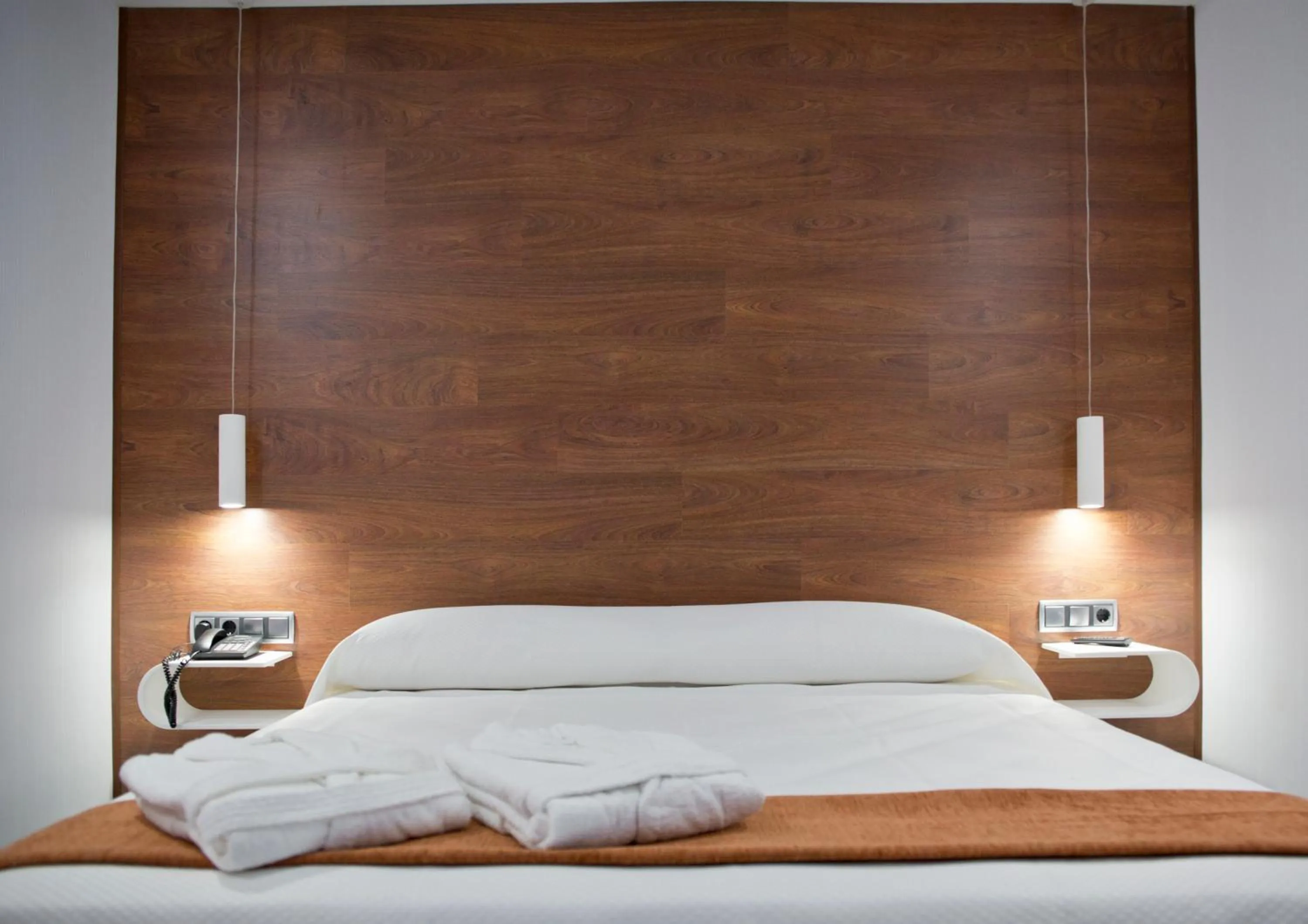 Bed in Hotel Los Delfines