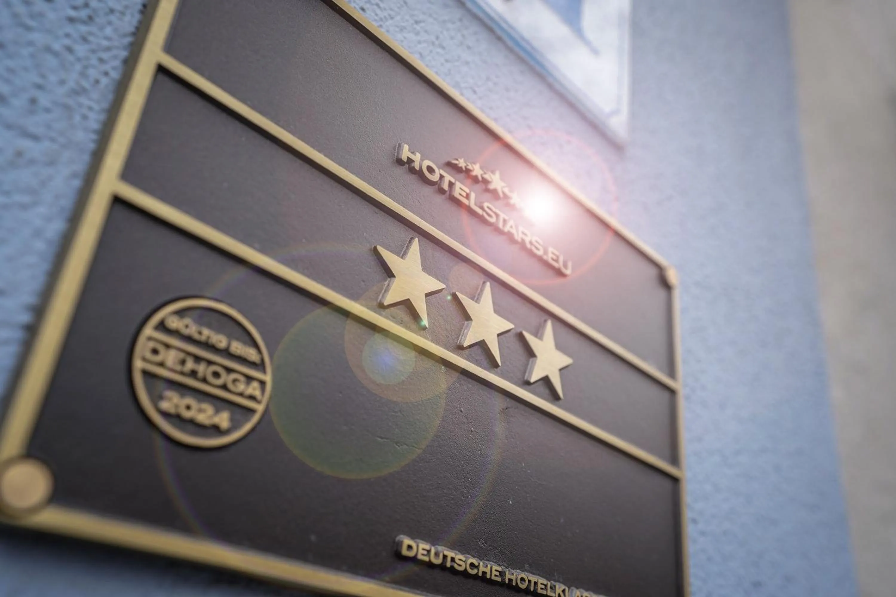 Property building in Hotel Miramar am Römer