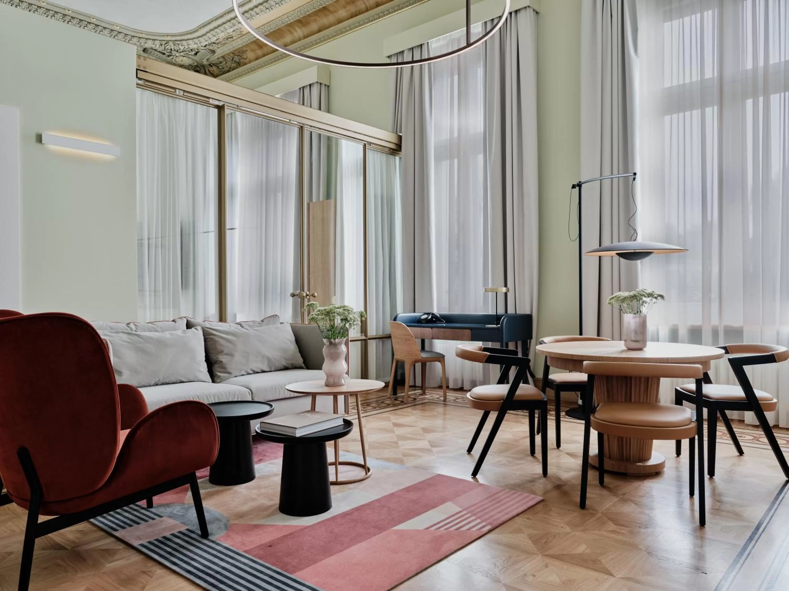 Deluxe Apartment in Hotel Altus Palace - Destigo Hotels