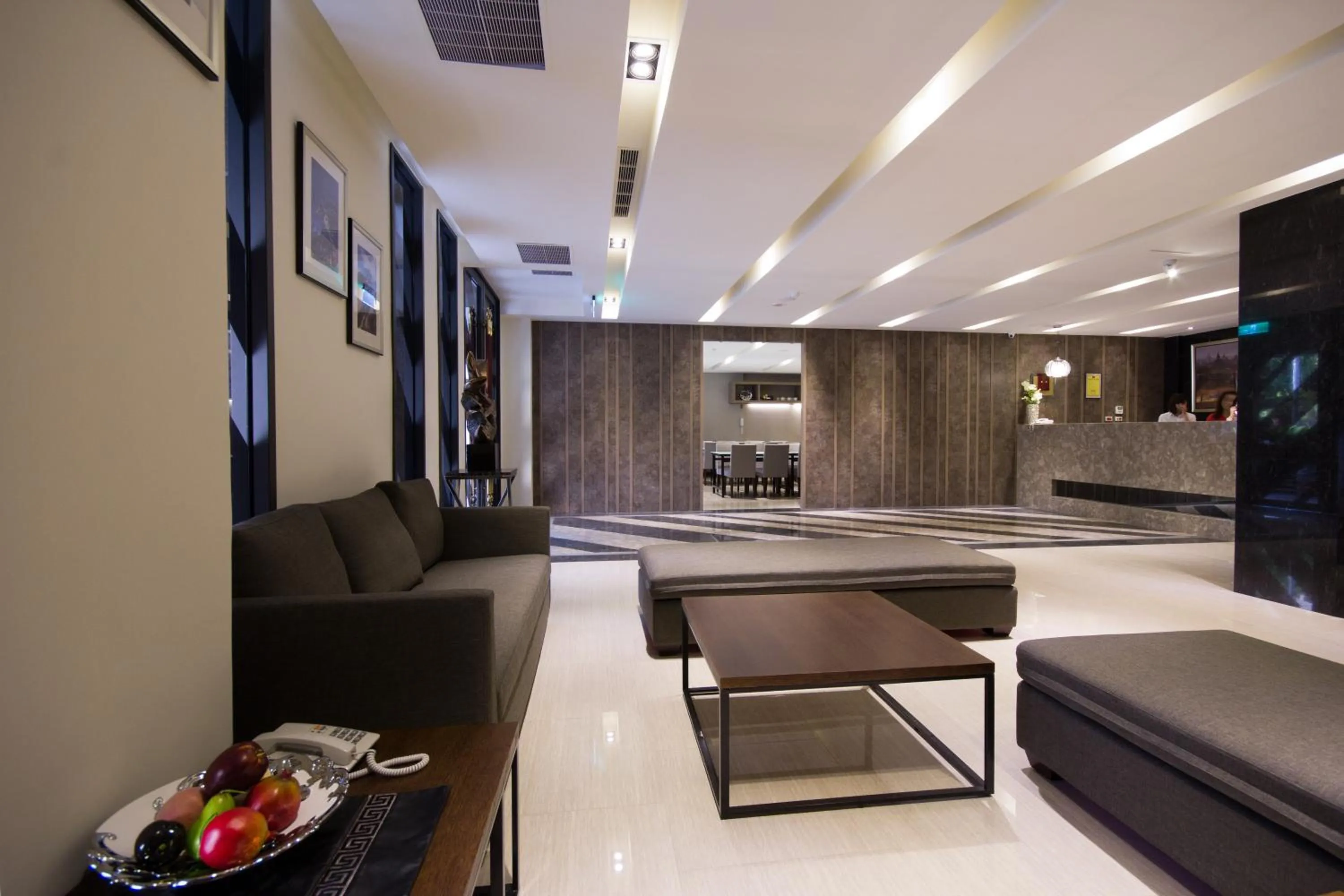 Lobby or reception in Royal Guest Hotel