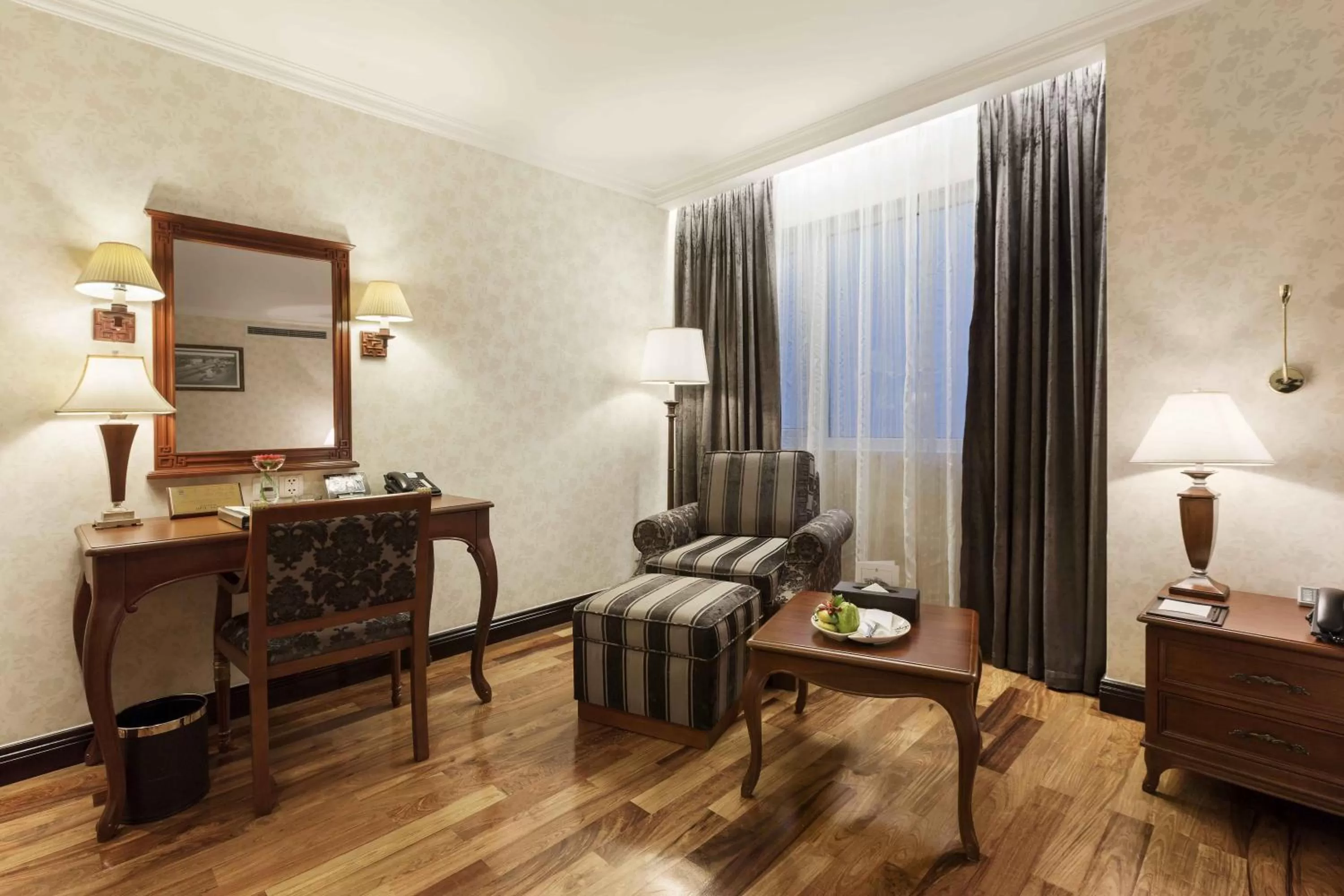 Area and facilities in Rex Hotel