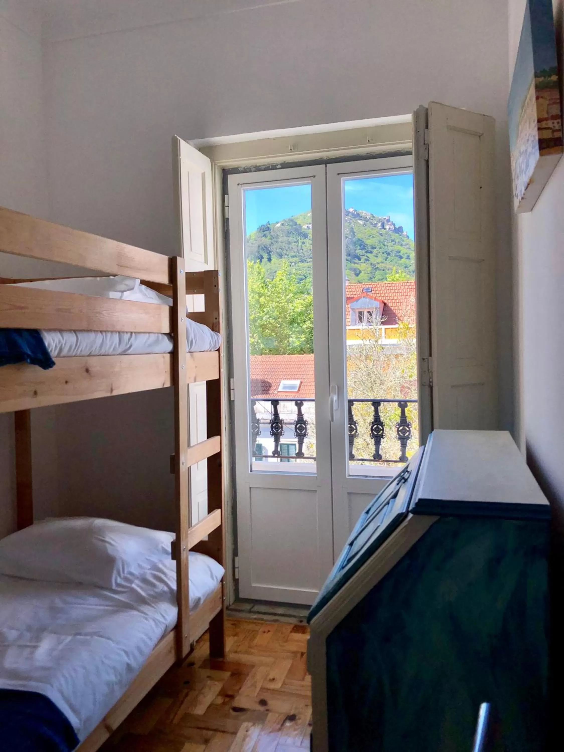 bunk bed in Lanui Vintage Guest House