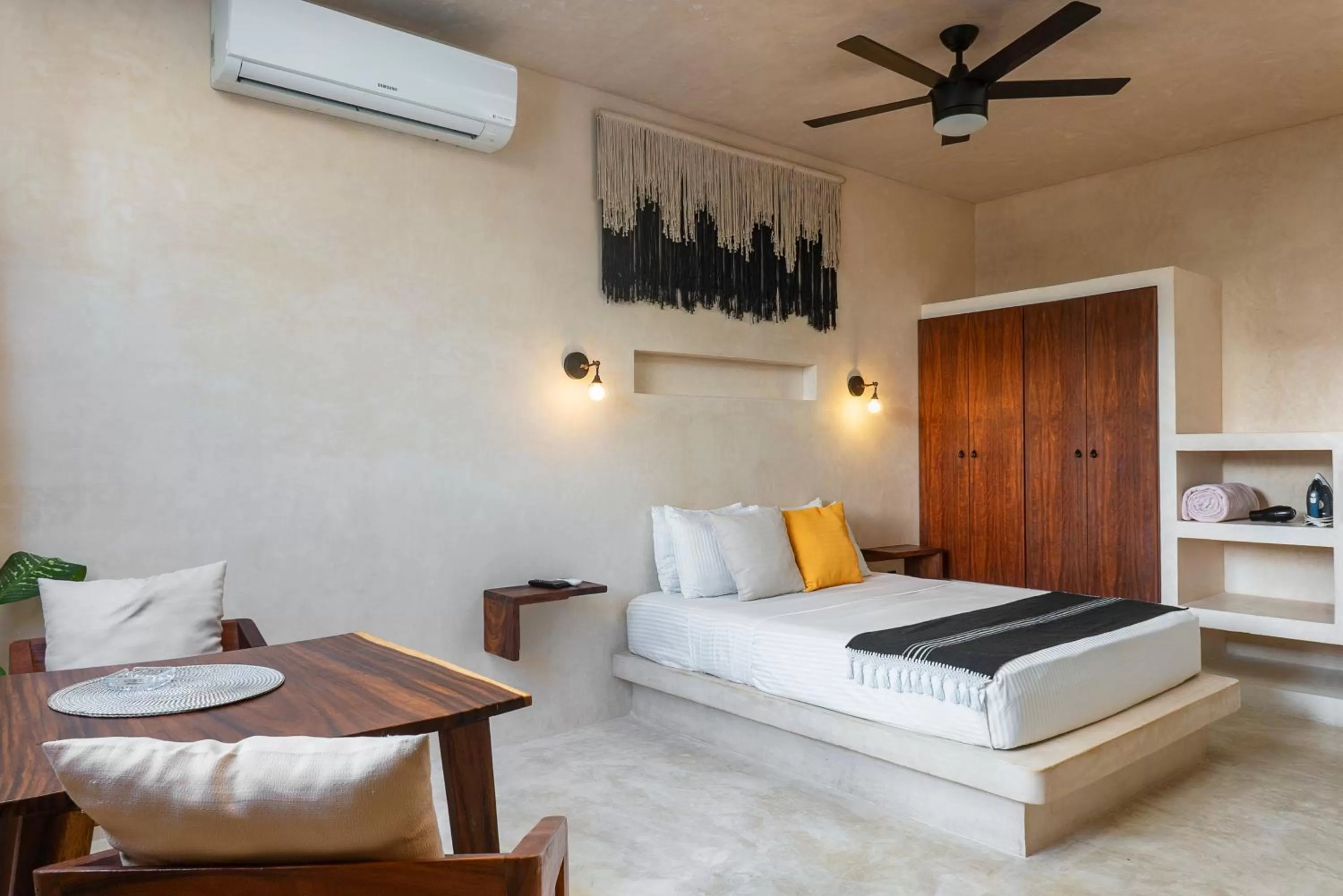 Bed in UJO Condo Boutique