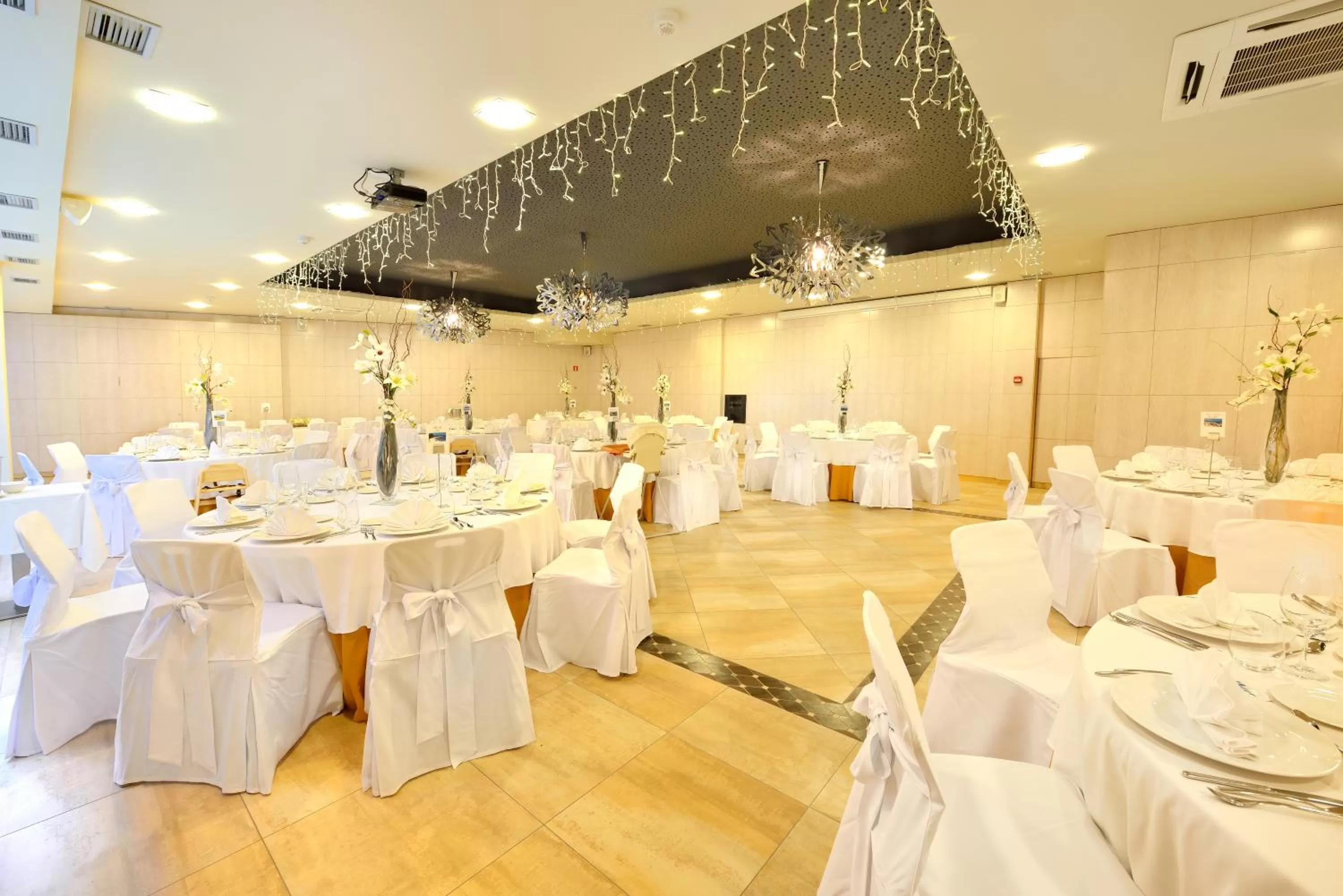 Banquet/Function facilities in Hotel Norat Marina & Spa 4* Superior