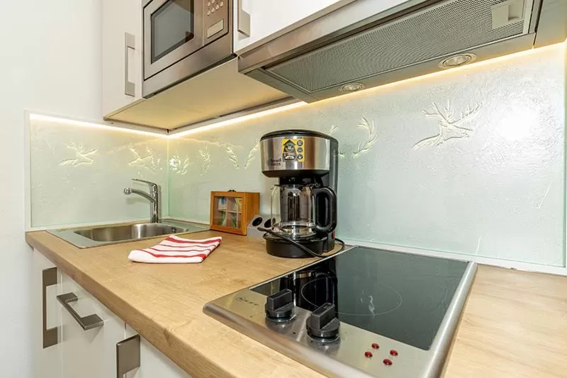 Kitchen/Kitchenette in Zirbelstube
