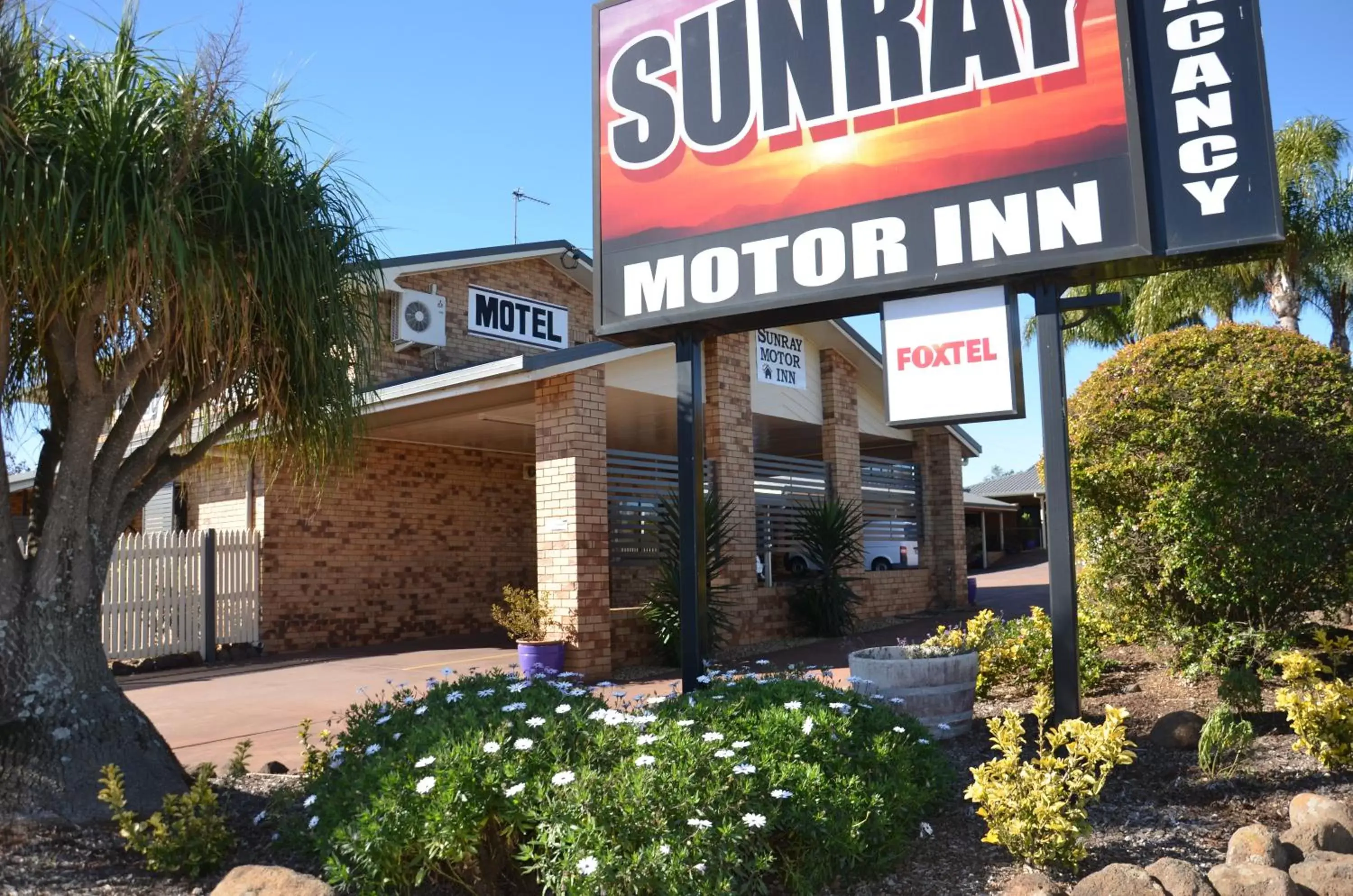 Sunray Motor Inn Sunray Motor Inn