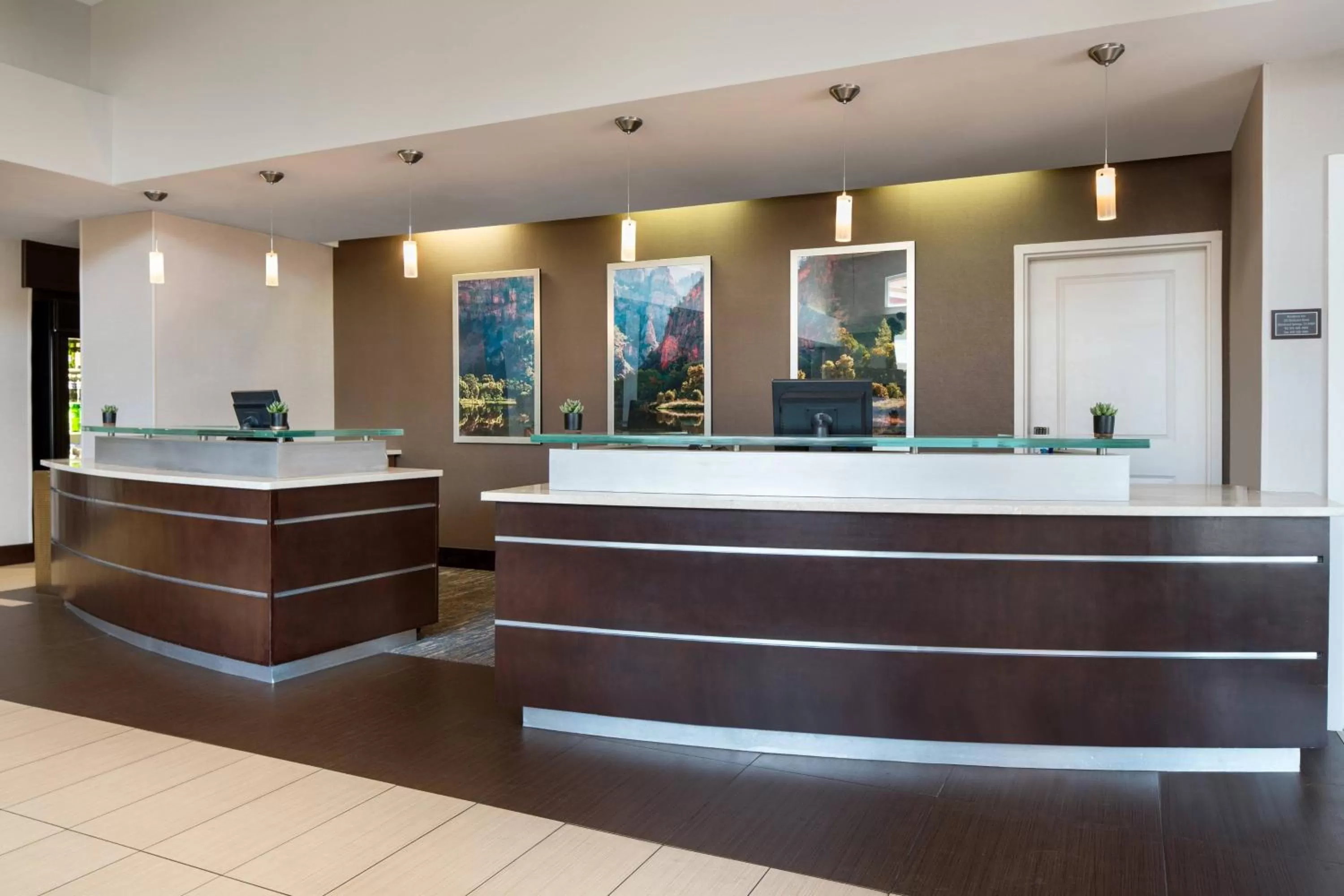 Lobby or reception in Residence Inn Glenwood Springs