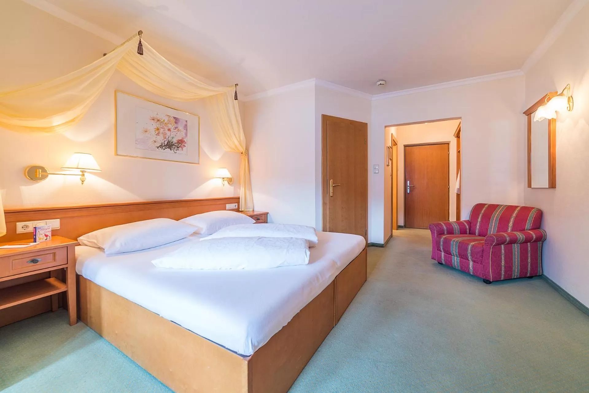 Photo of the whole room, Bed in Wohlfühlhotel Schiestl