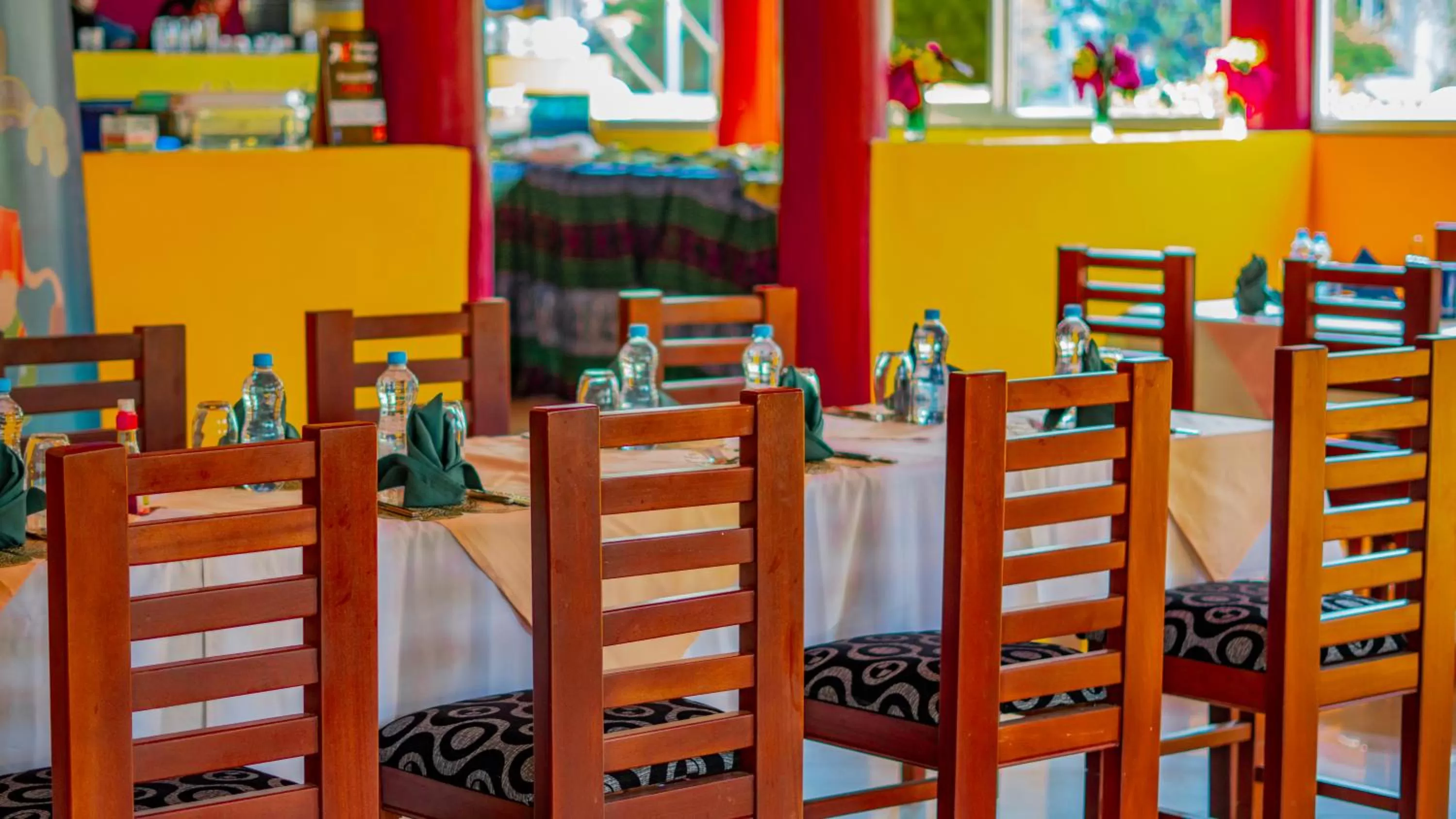 Restaurant/Places to Eat in La Vallée de Bana