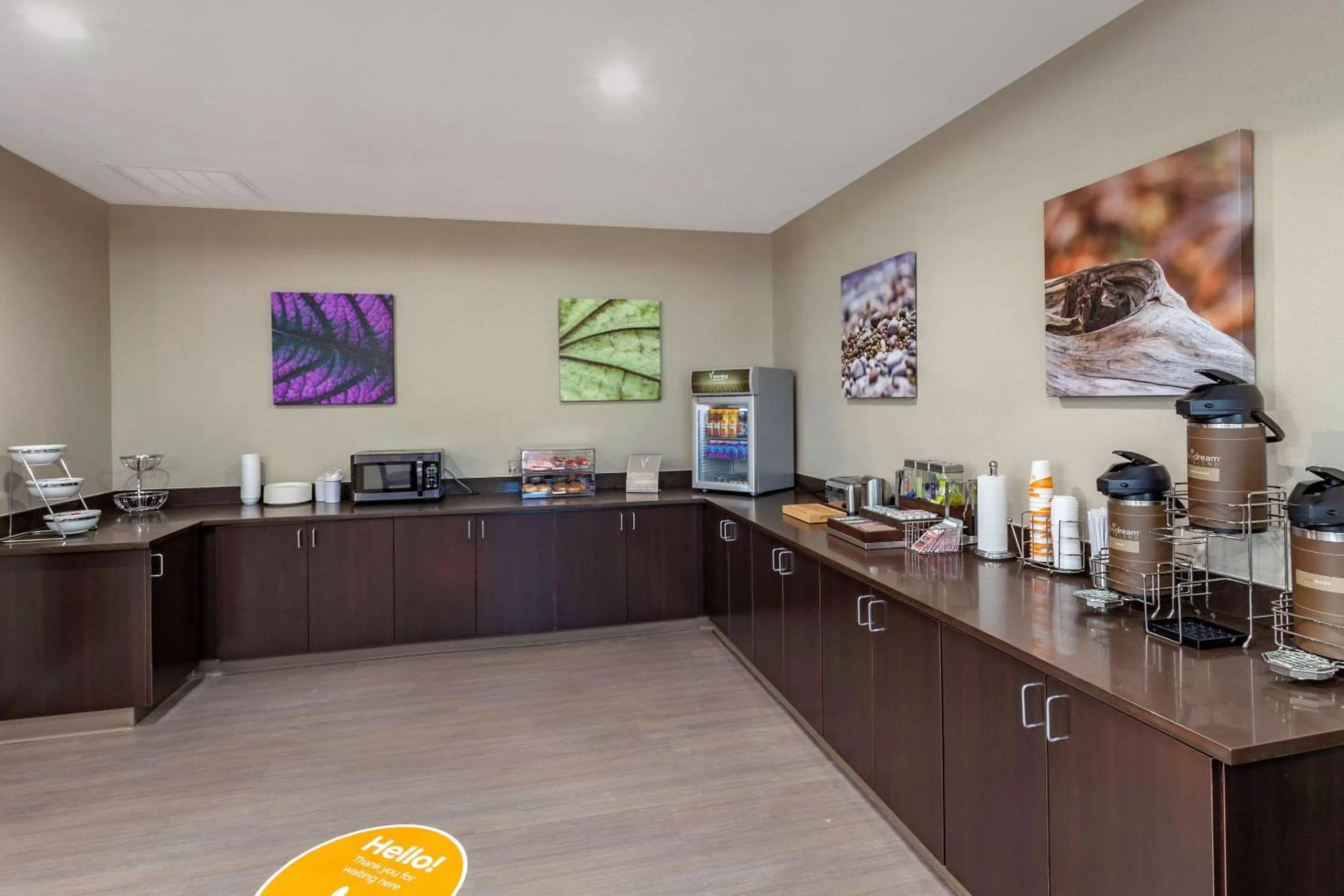 Restaurant/places to eat in Sleep Inn & Suites Waller