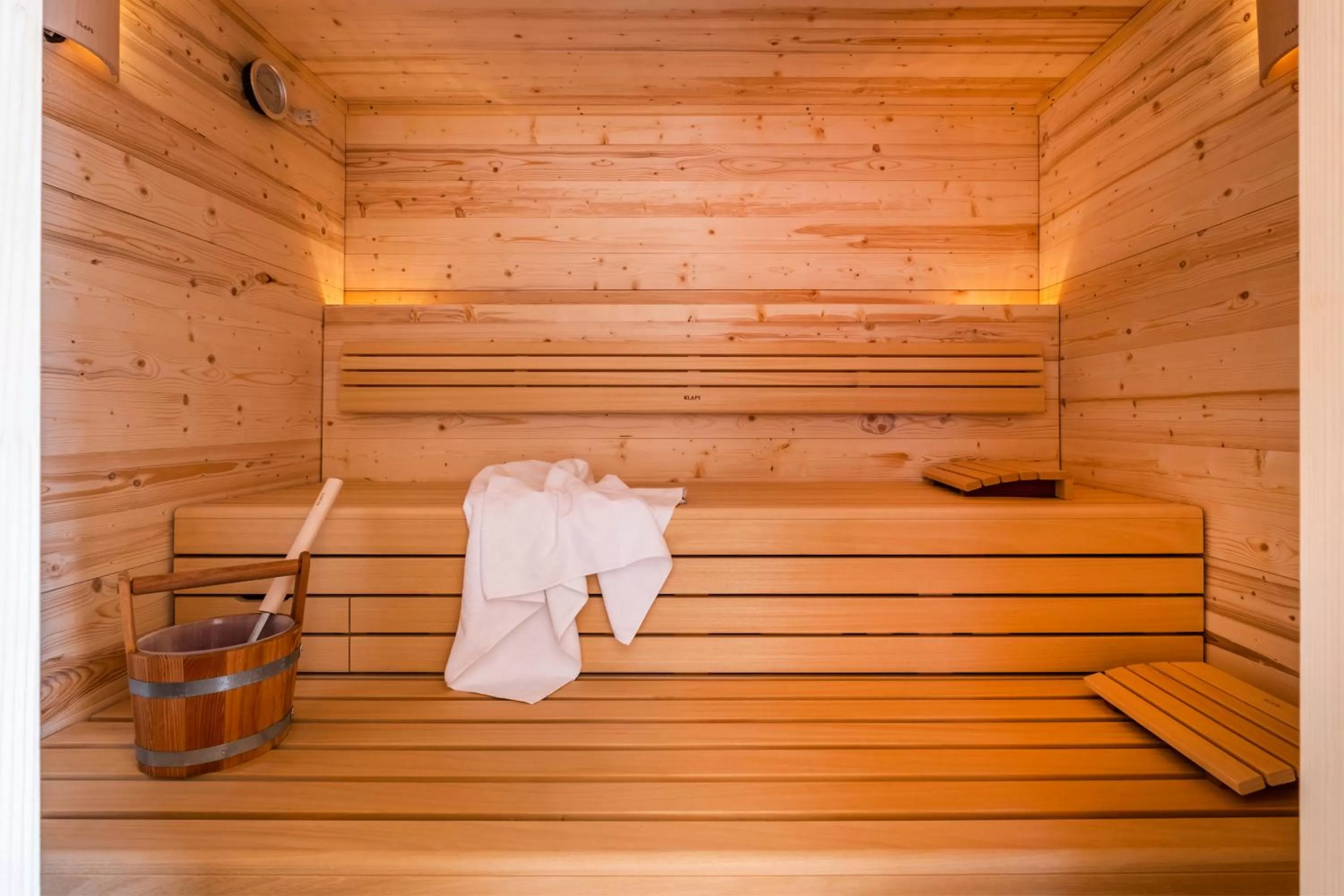 Sauna in Hotel Apartments Büngers - Mein Refugium am Meer mit Sommerstrandkorb