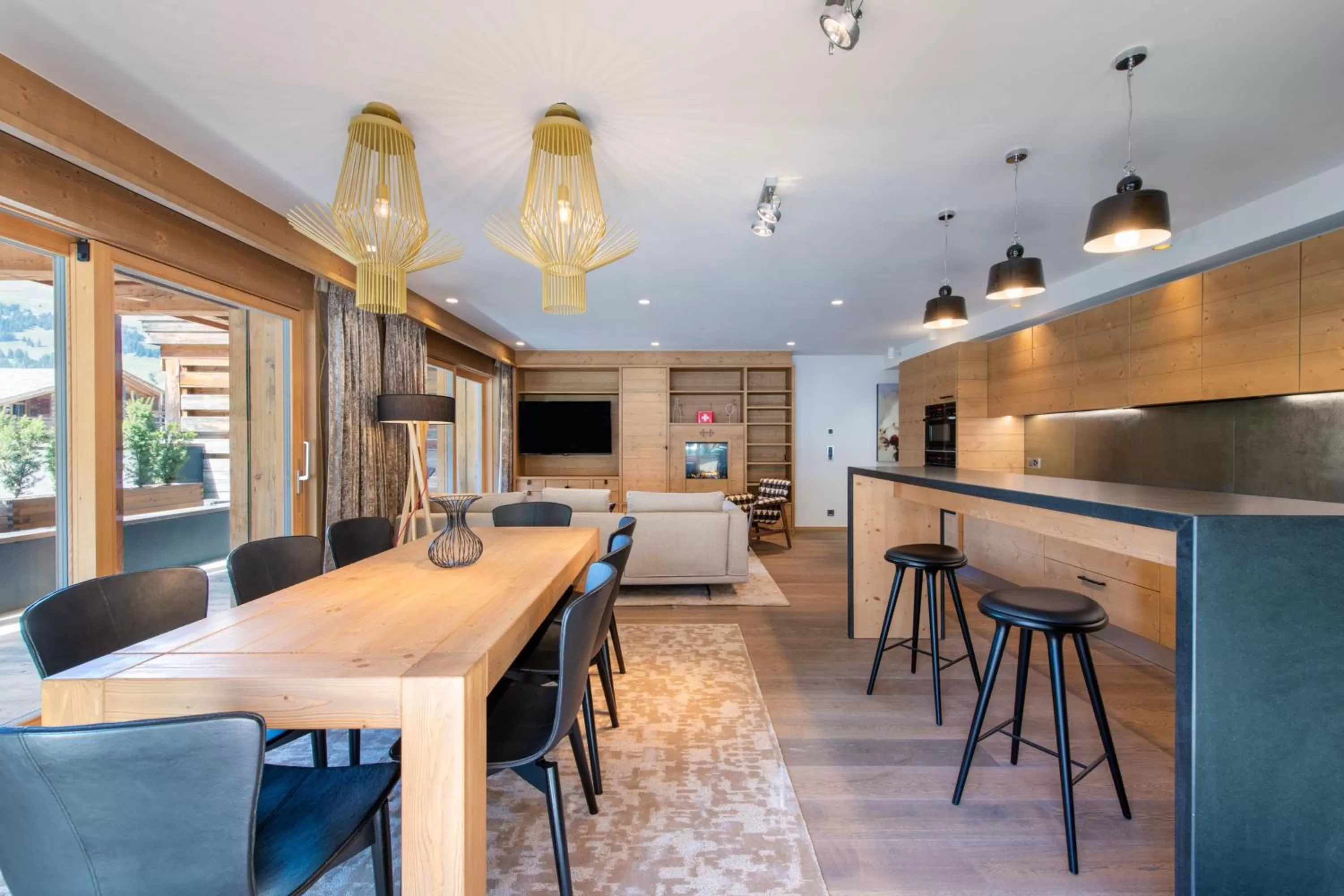 Photo of the whole room in W Verbier