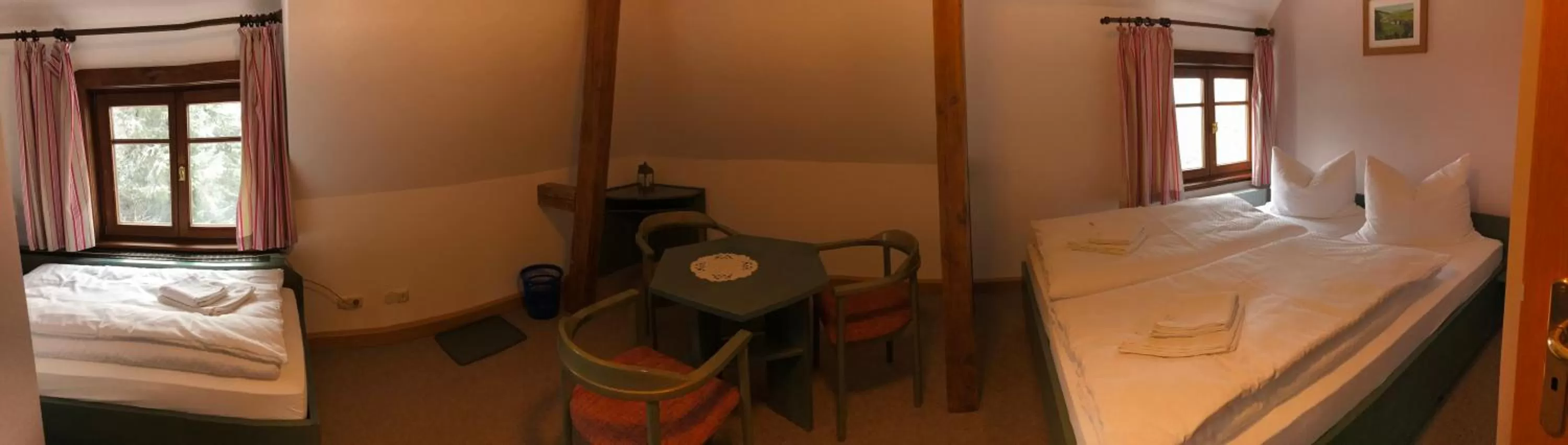 Photo of the whole room in Auersberg Haus