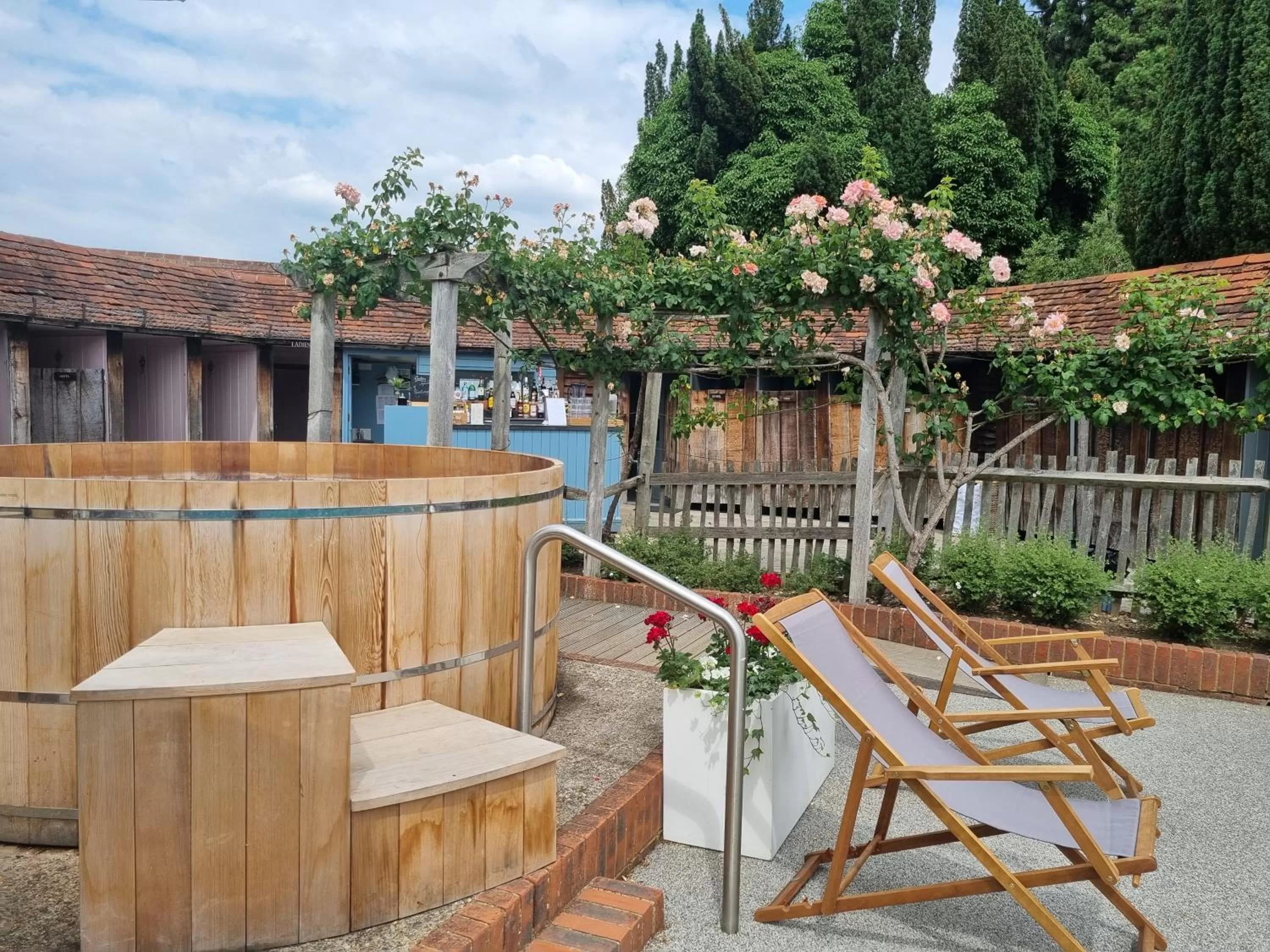 Hot Tub in Great Fosters - Near Windsor