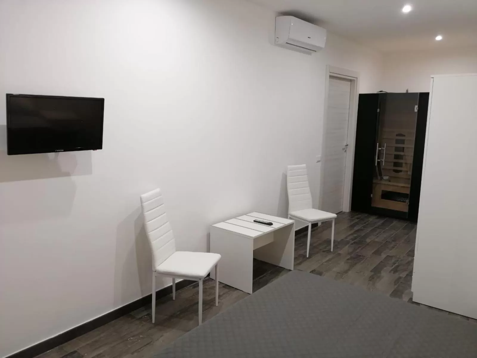 Bedroom in Opera Boutique Rooms