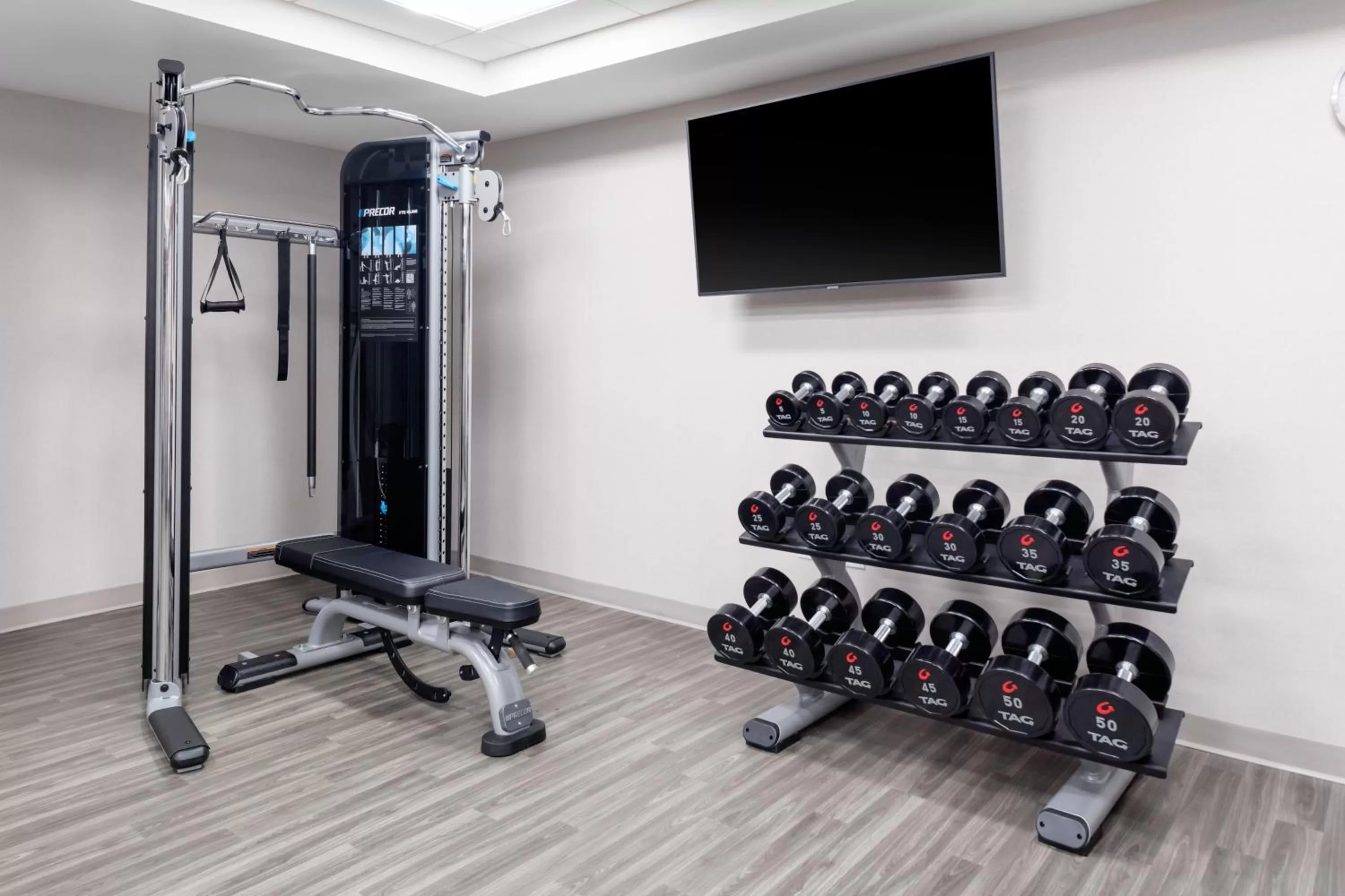 Fitness centre/facilities in Hyatt Place Charlotte University