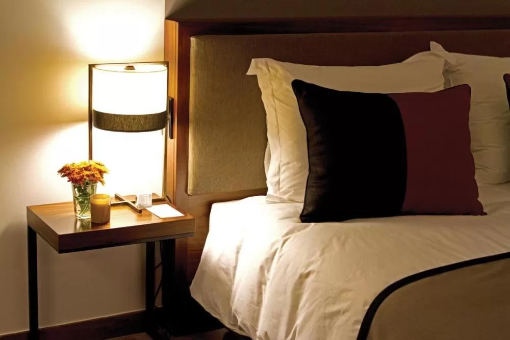 Bed in Hotel Dighton