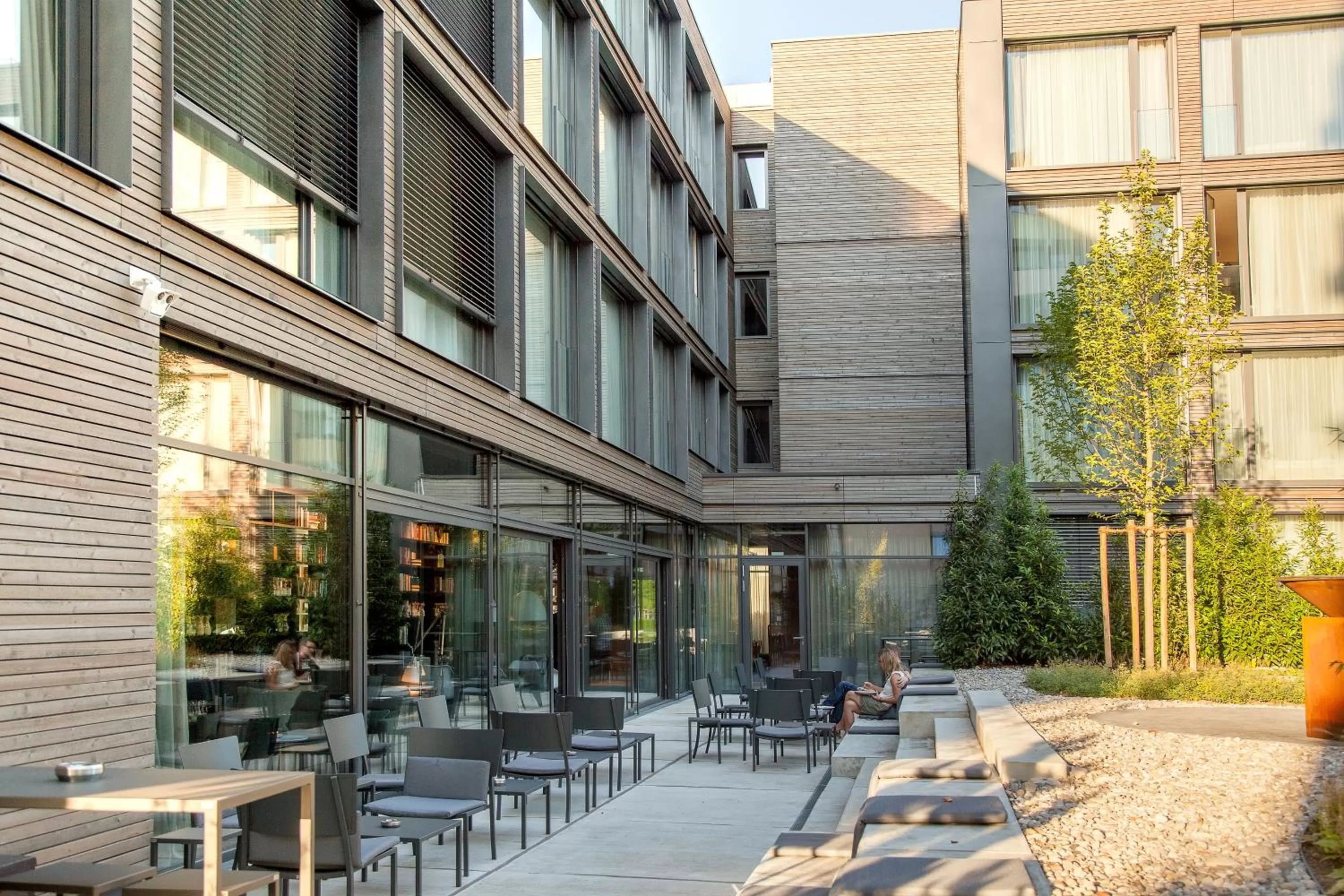 Restaurant/places to eat in Soulmade