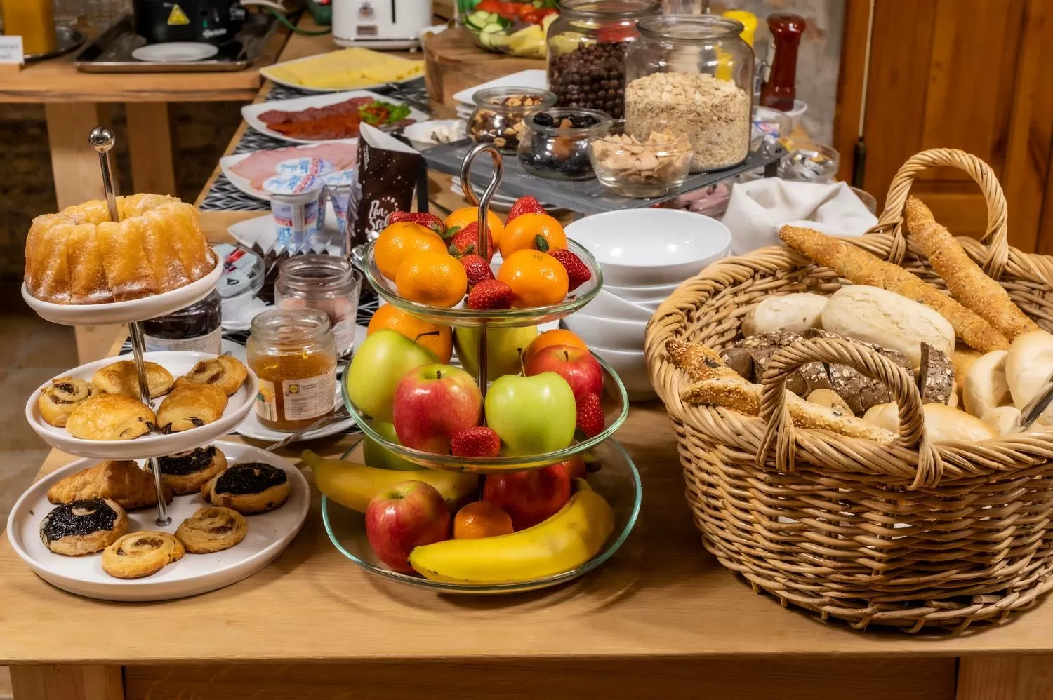 Breakfast in Hotel Piano